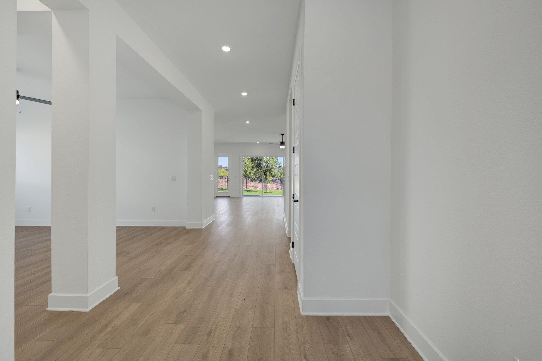 720 Teakmill TRL, San Marcos, TX 78666