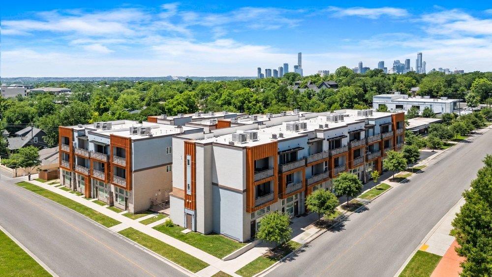 2827 Manor RD #2201, Austin, TX 78722