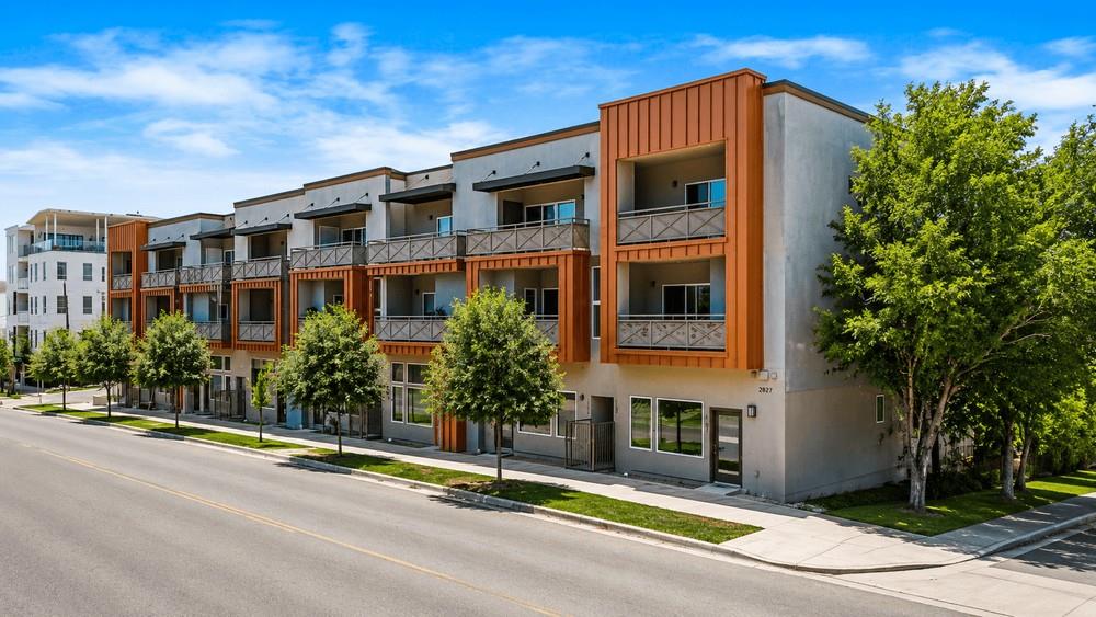 2827 Manor RD #2201, Austin, TX 78722