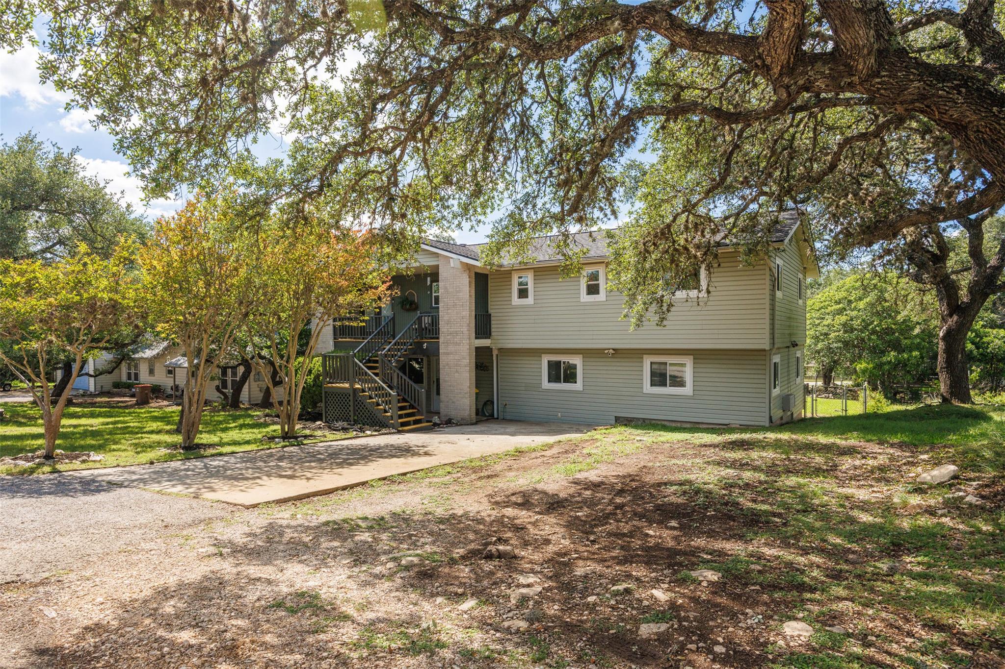 1215 Amanda DR, Canyon Lake, TX 78133