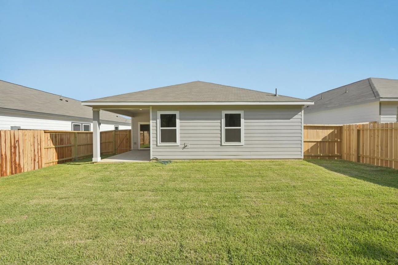 12905 Kentucky Warbler DR, Buda, TX 78610