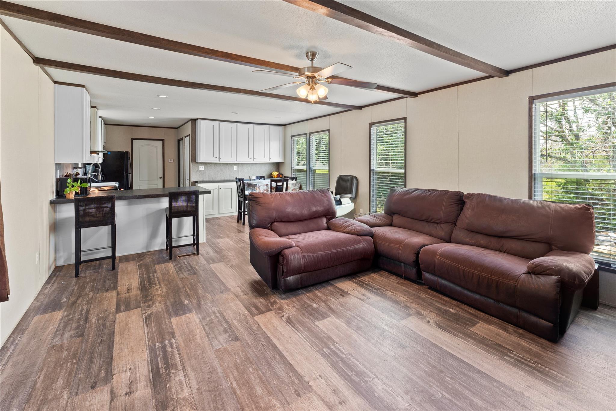 109 Hibiscus CV, Elgin, TX 78621