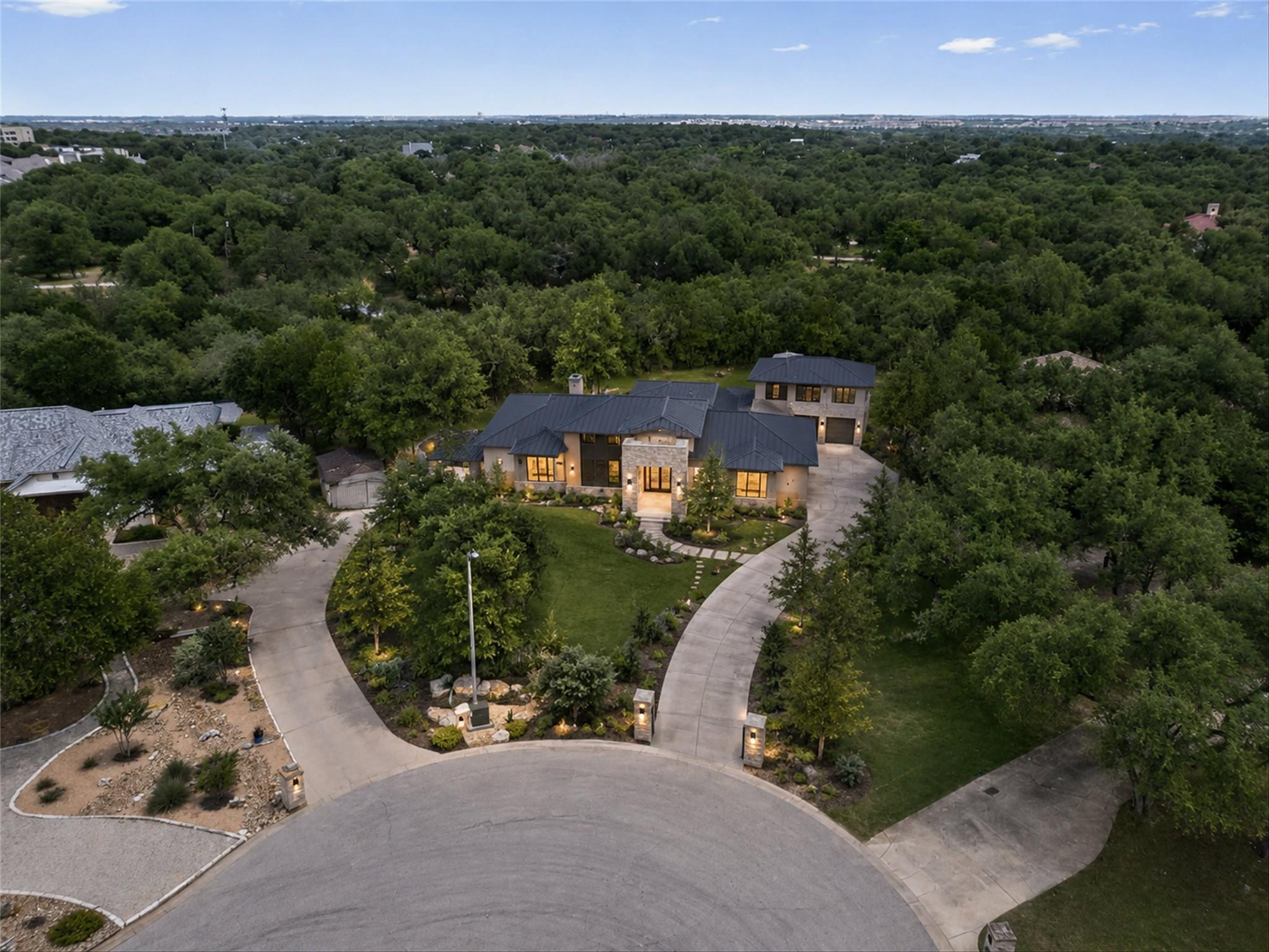 120 E Rustle CV, Georgetown, TX 78628