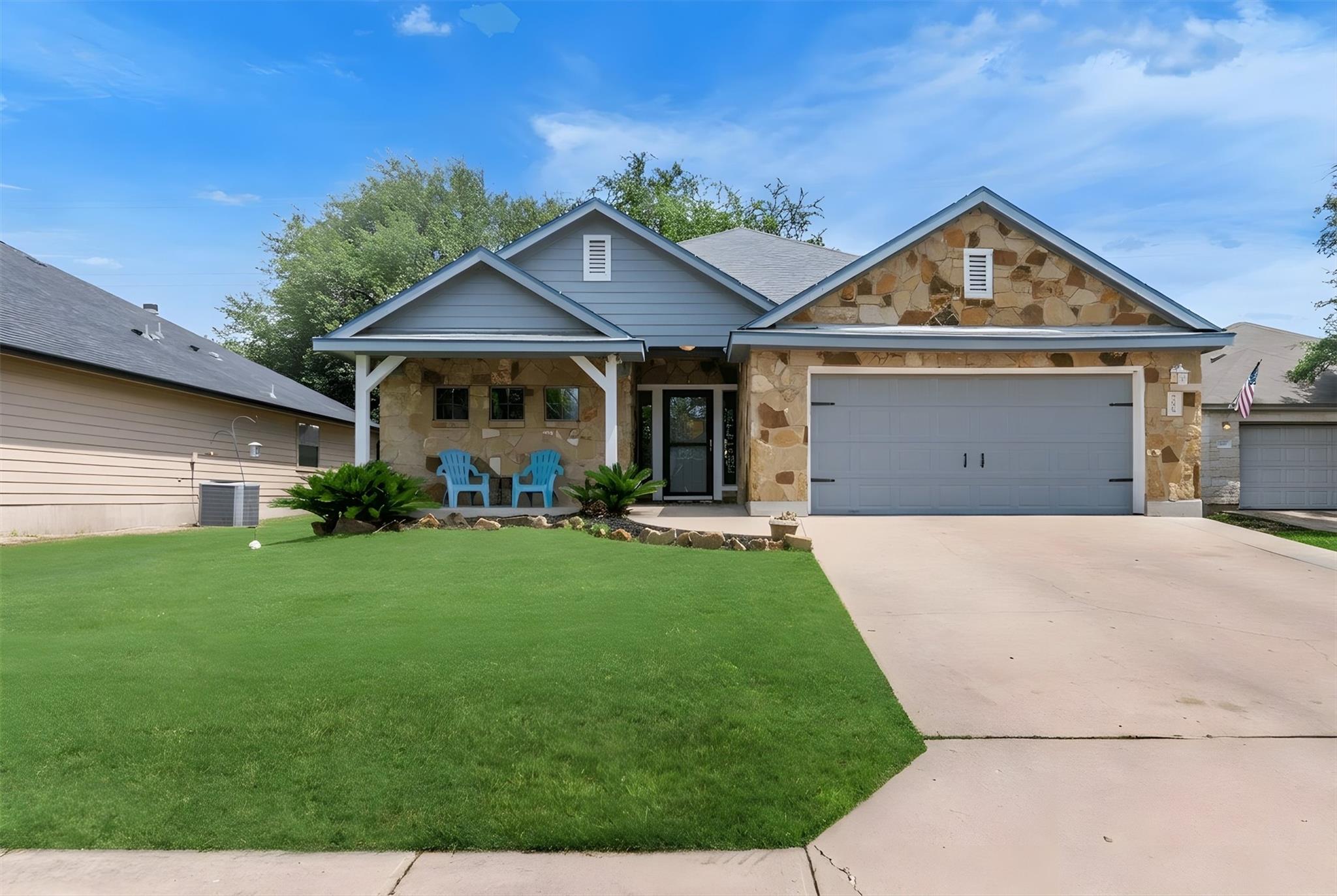 208 Cailin CT, Burnet, TX 78611
