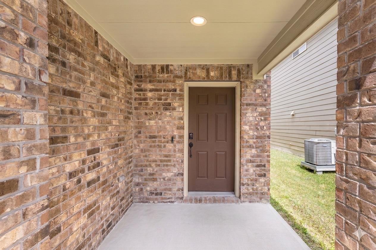 9944 Aly May DR, Austin, TX 78748