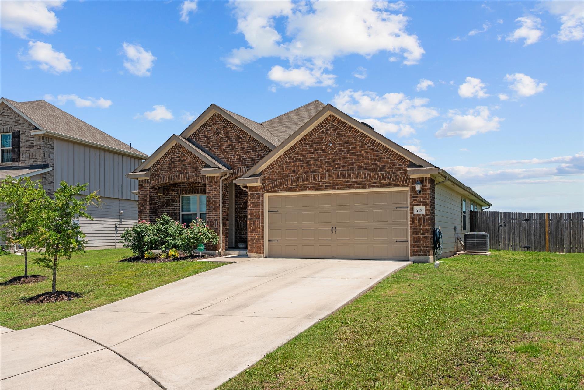 716 Sassafras ST, Hutto, TX 78634