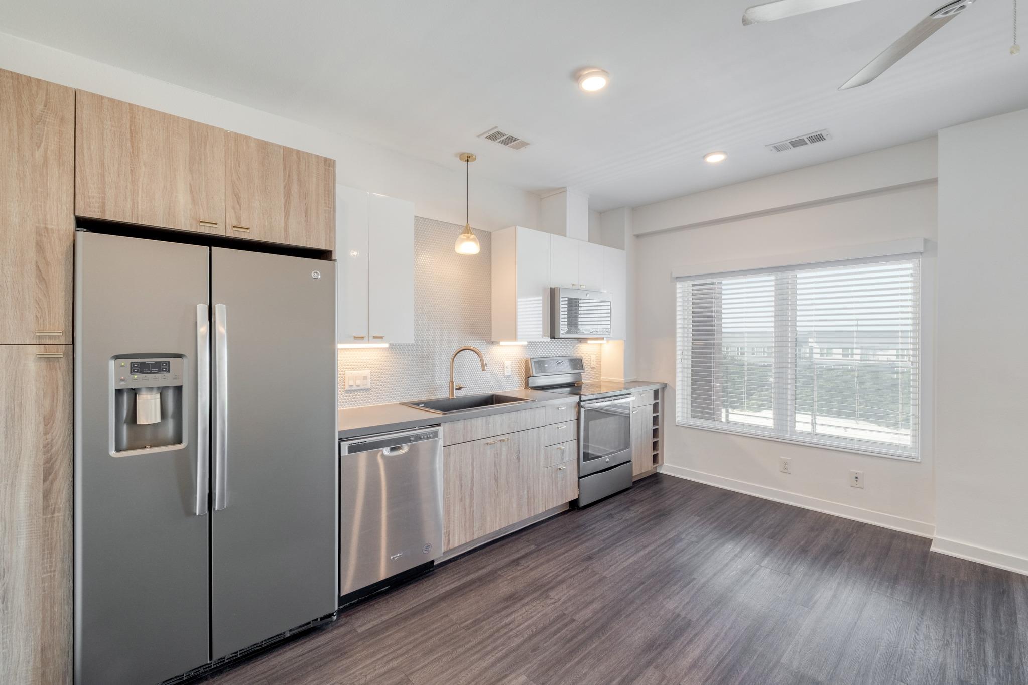 4361 S Congress Ave #527, Austin, TX 78745