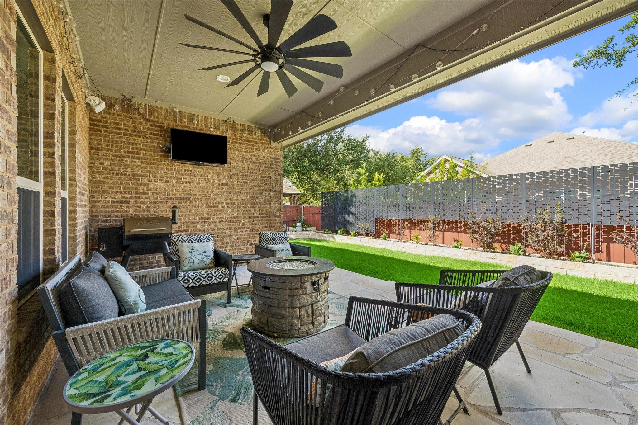 3025 Silvergrass CV, Leander, TX 78641