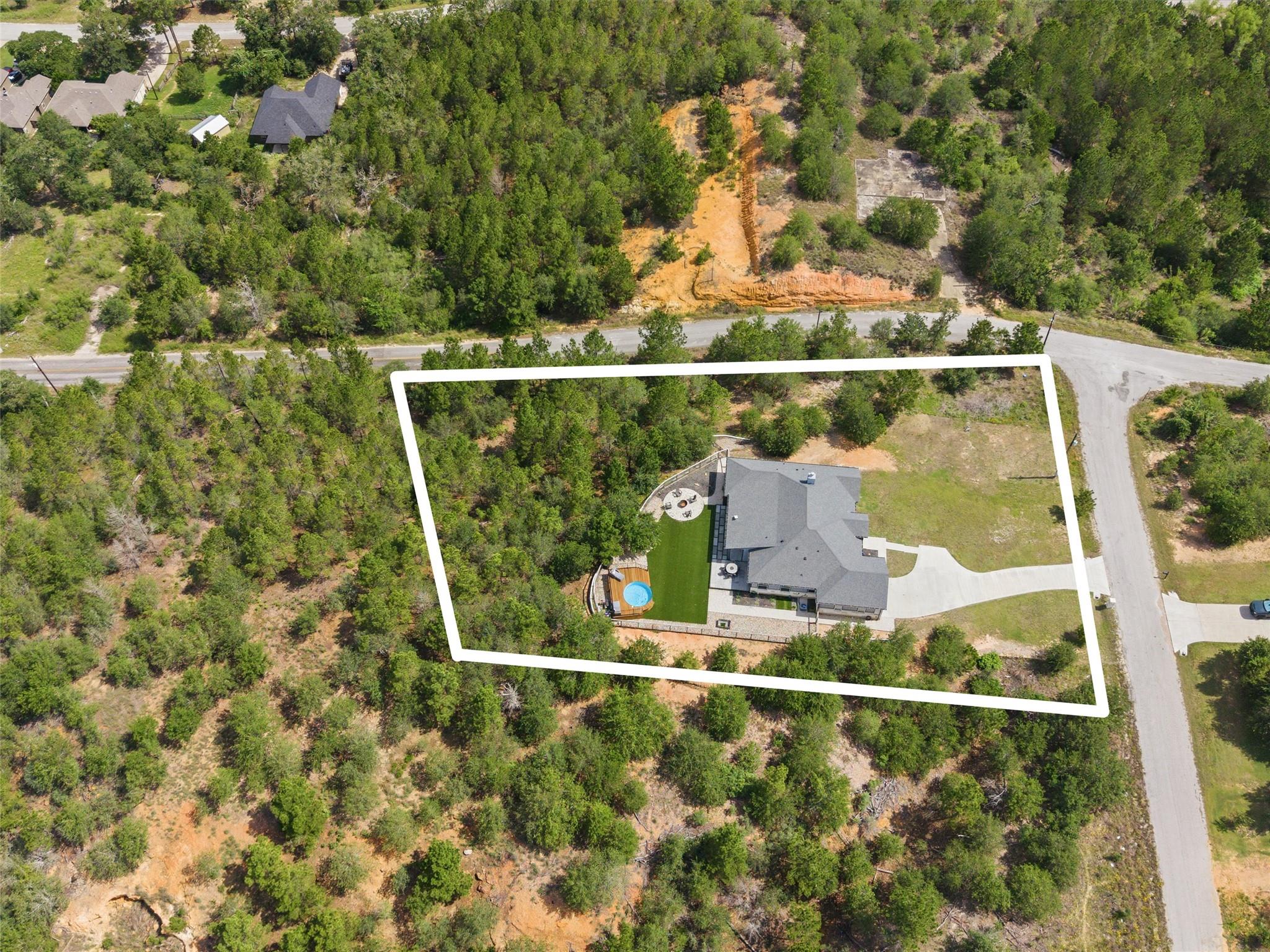 106 Pinecrest DR, Bastrop, TX 78602
