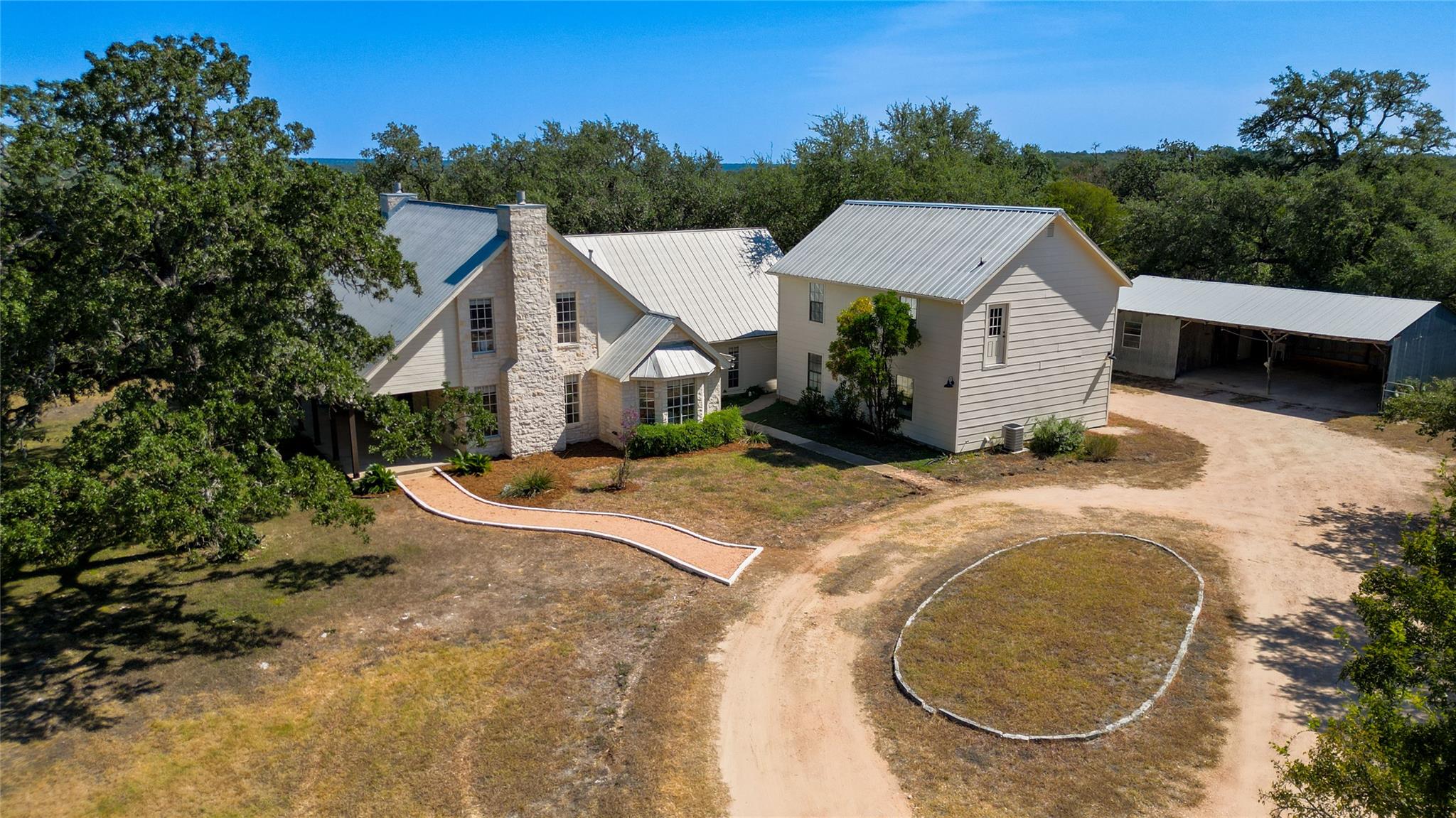 364 Nameless RD, Driftwood, TX 78619