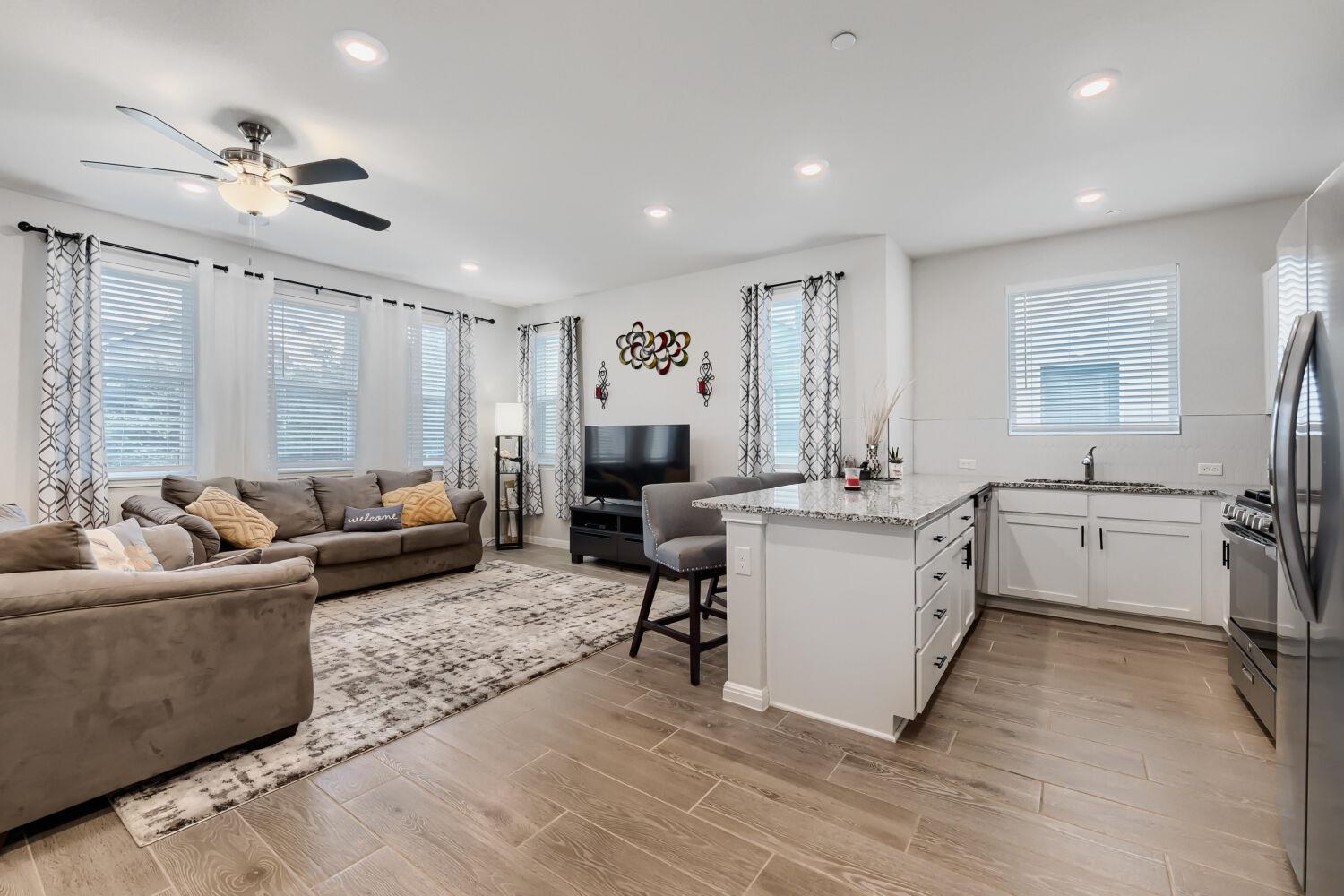 9015 Cattle Baron Pa #1605, Austin, TX 78747