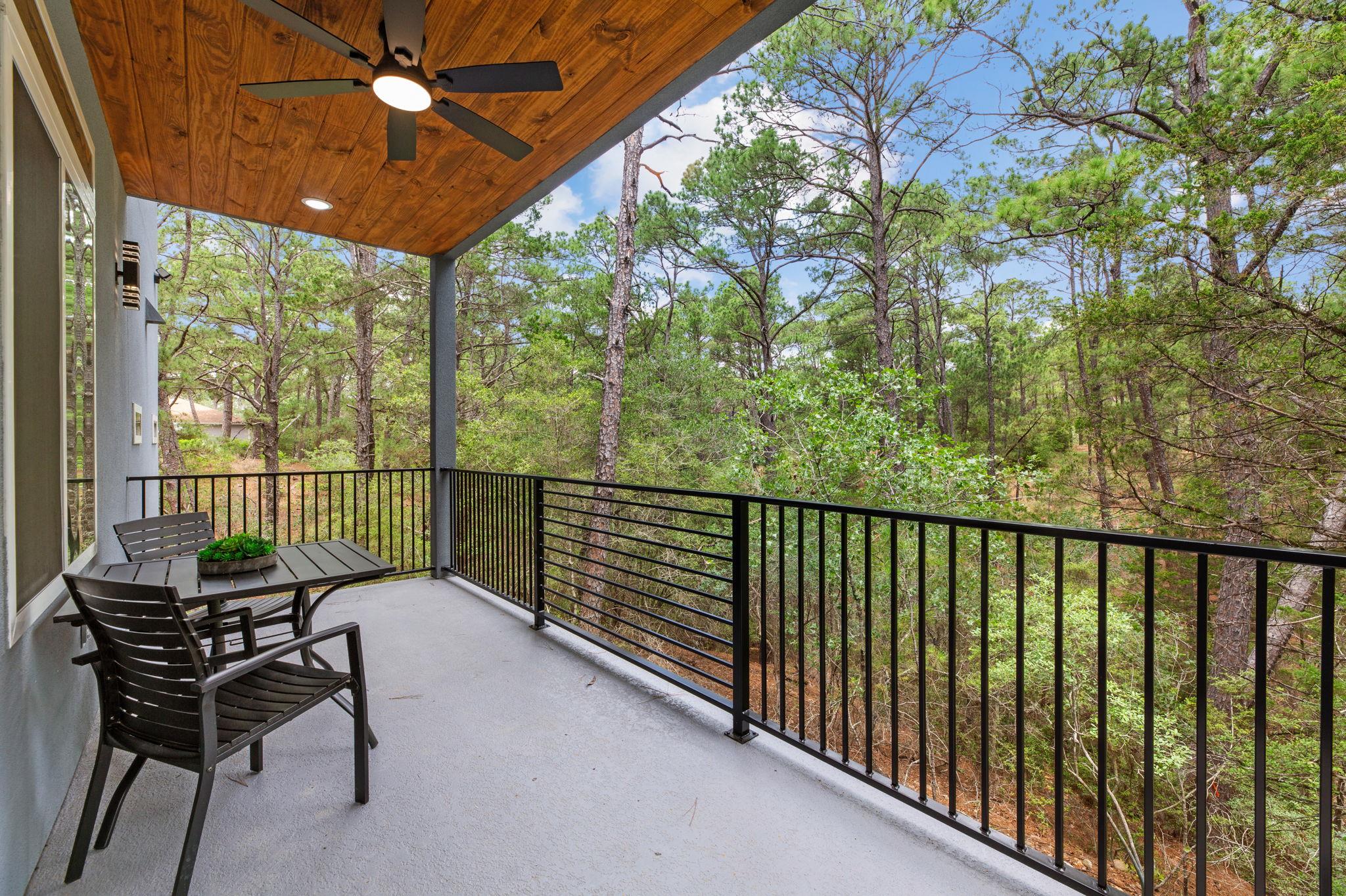 180 Kaanapali LN, Bastrop, TX 78602