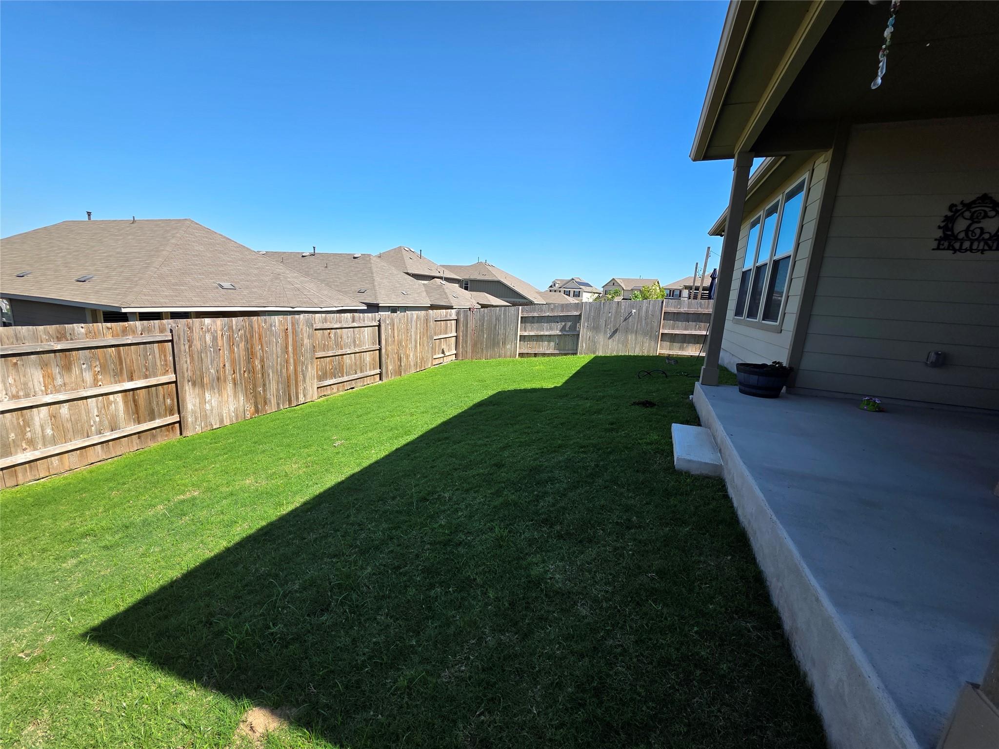 461 Grace Lilly DR, Buda, TX 78610