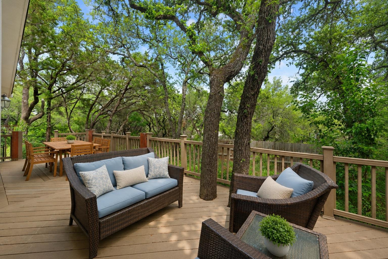 1211 Falcon Ledge DR, Austin, TX 78746