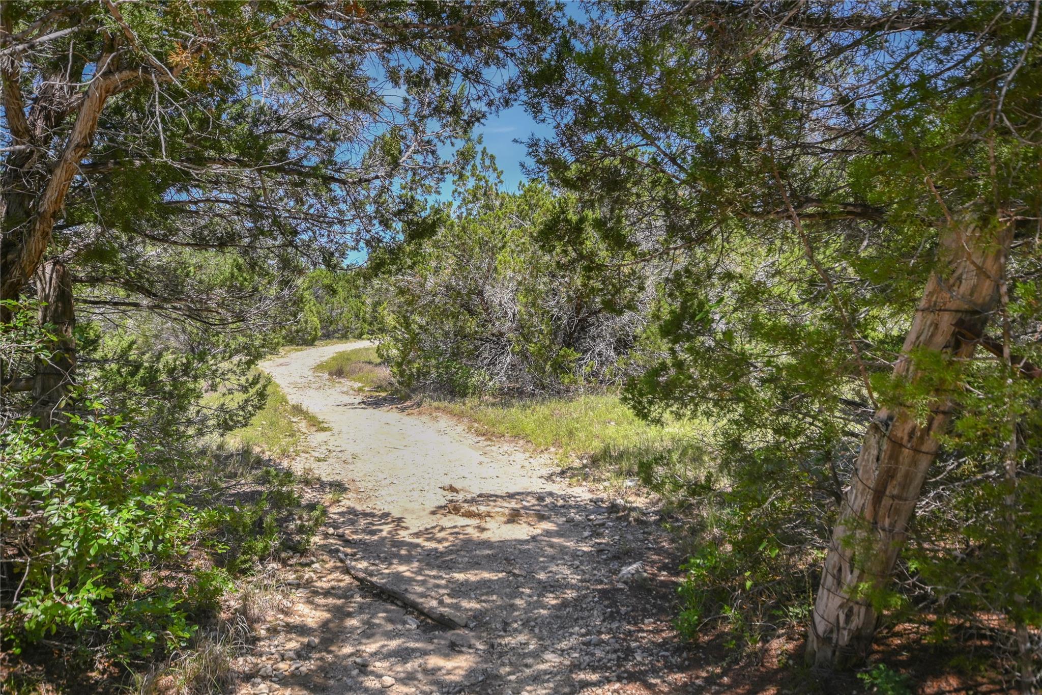 810 Crestone Stream DR, Austin, TX 78738