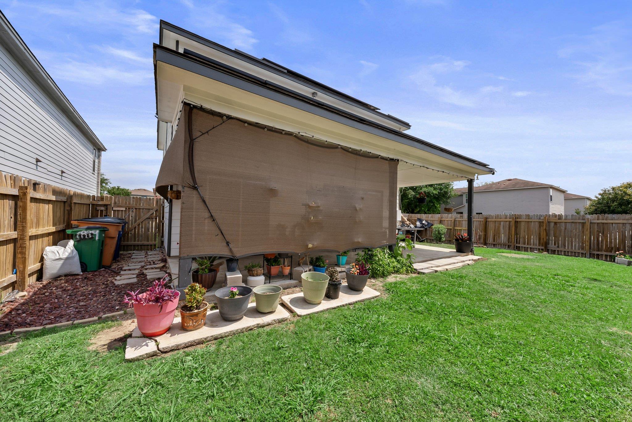 6829 Walkup LN, Austin, TX 78747