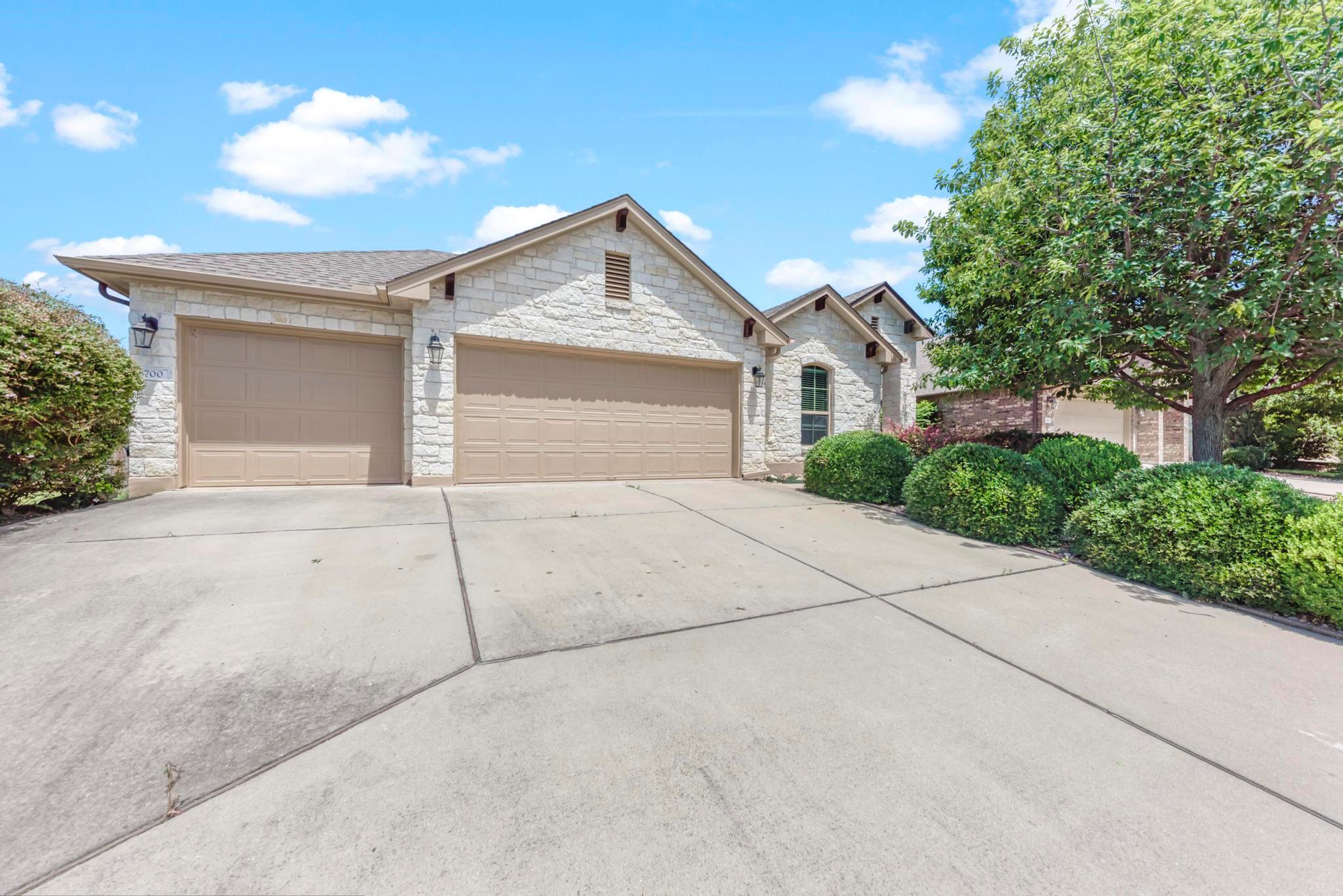 700 Cortona CV, Georgetown, TX 78628
