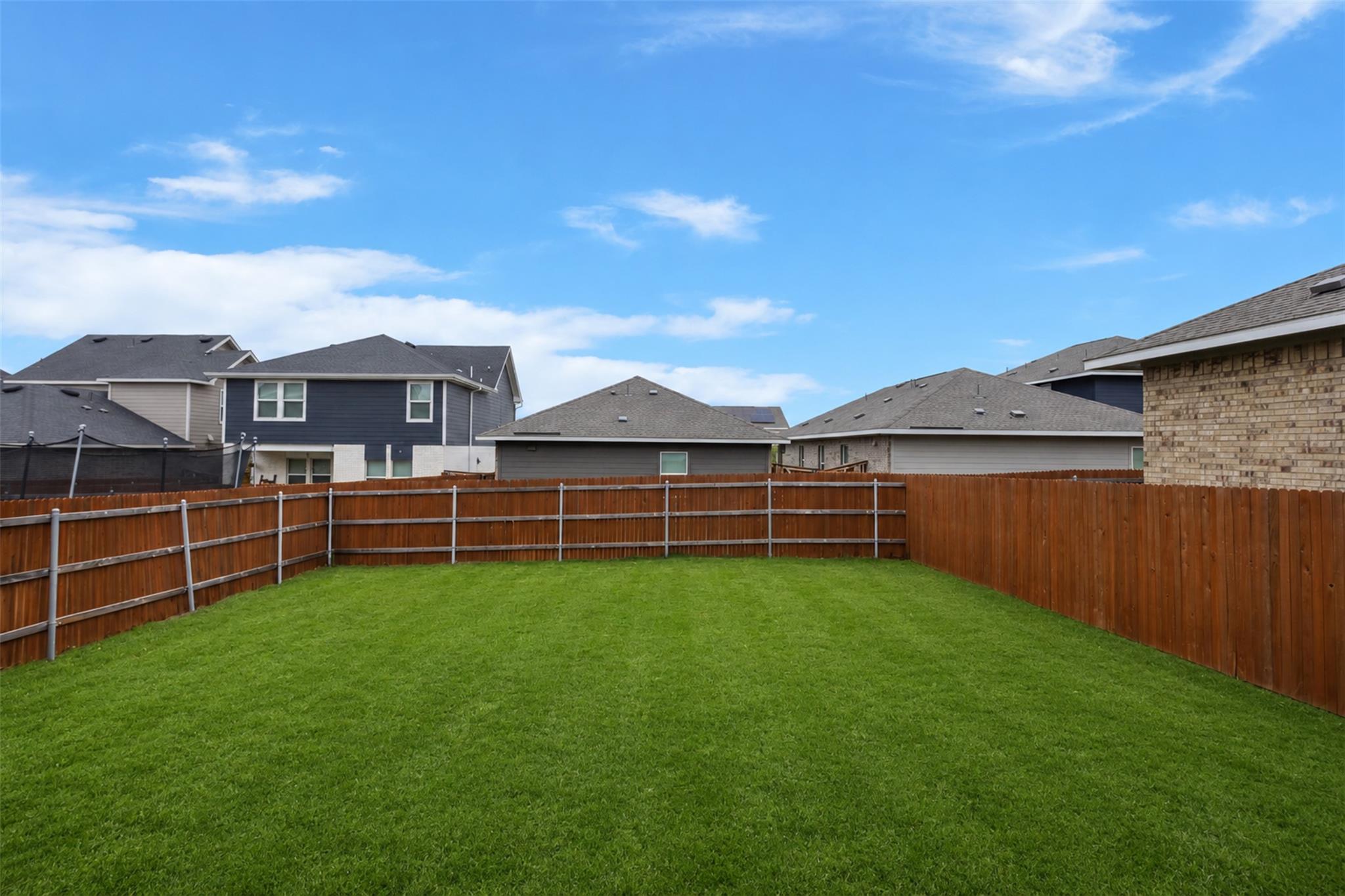 197 Standing Rock LN, Marble Falls, TX 78654