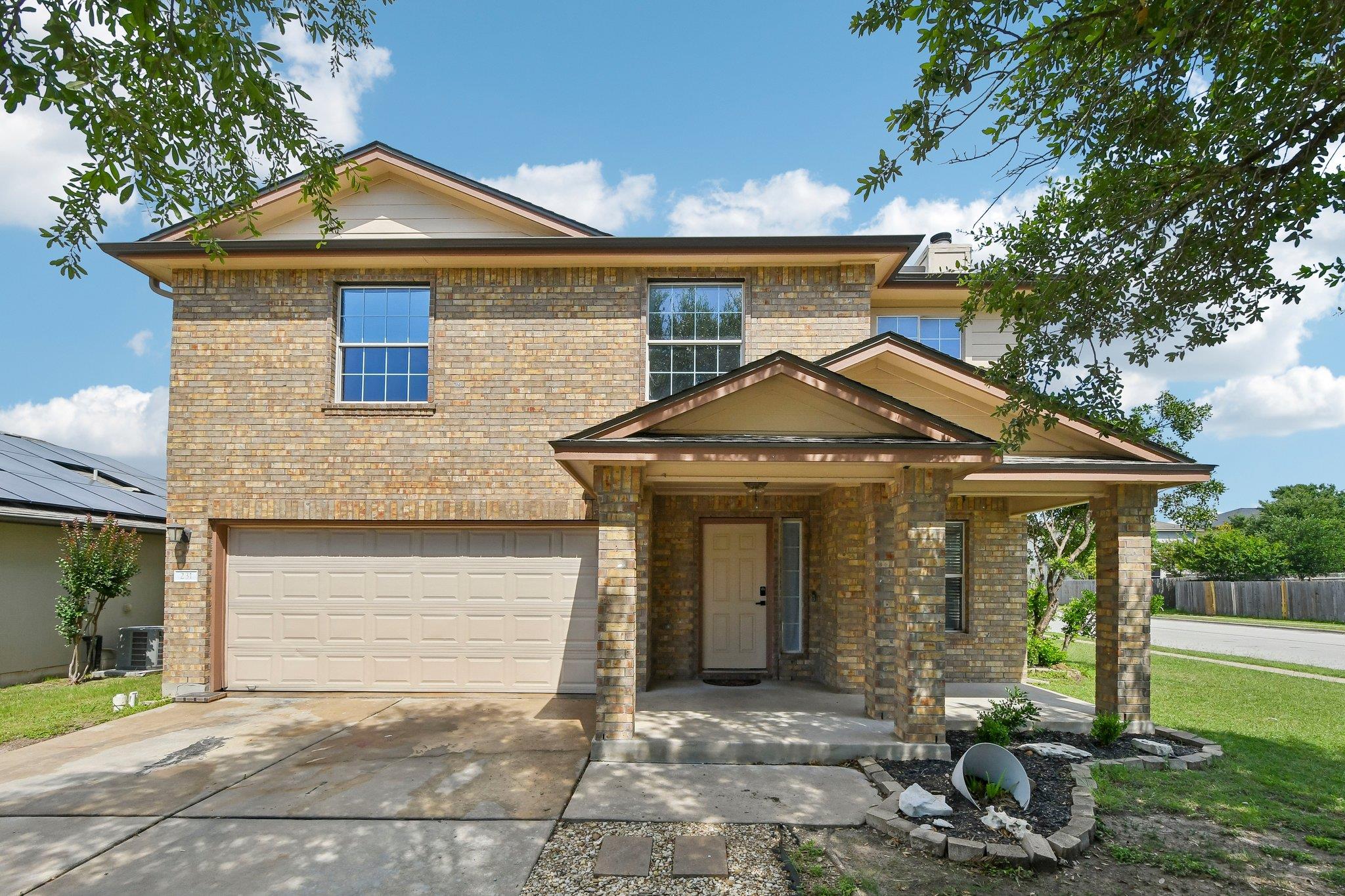 231 Altamont ST, Hutto, TX 78634