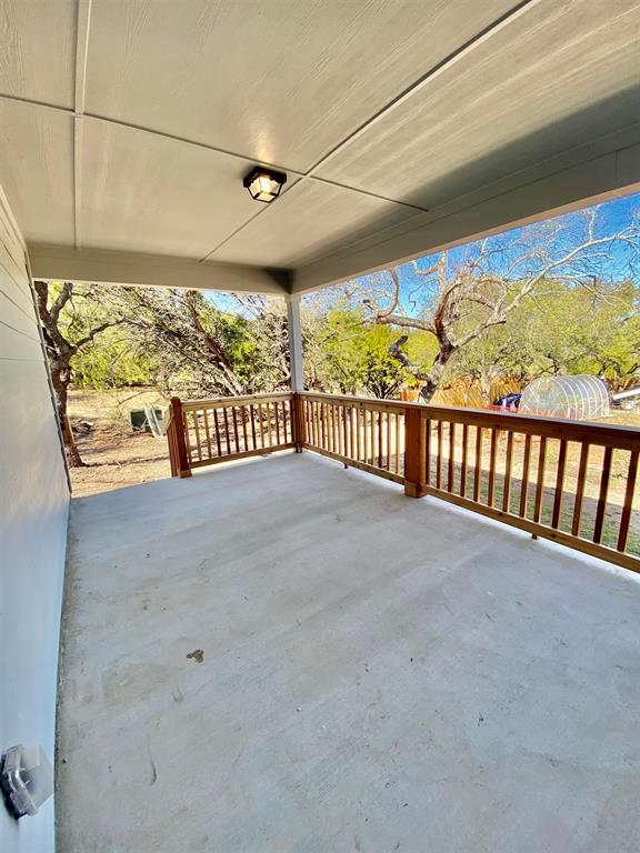 408 Spyglass ST, Meadowlakes, TX 78654
