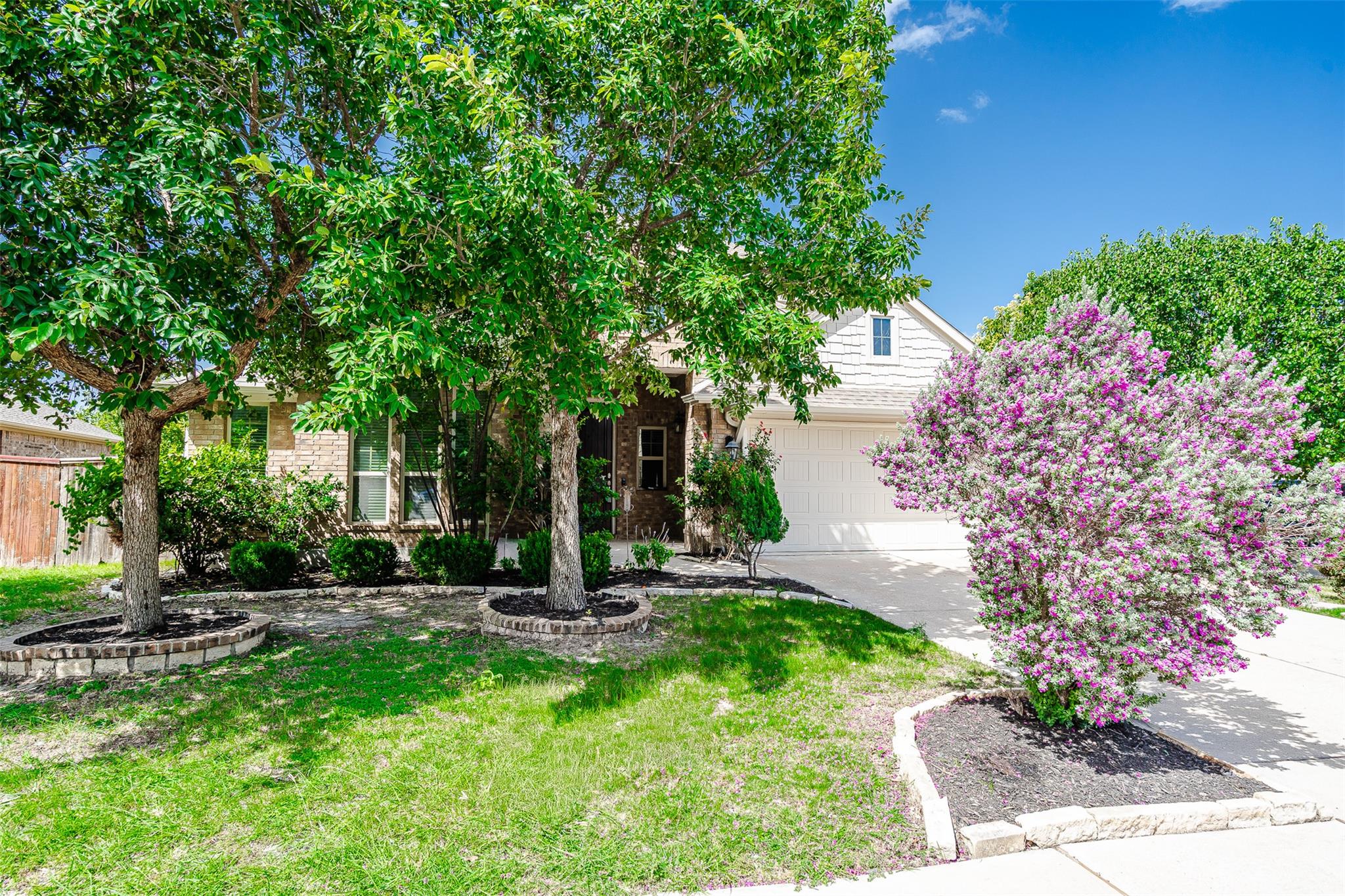 3304 Mendips LN, Pflugerville, TX 78660