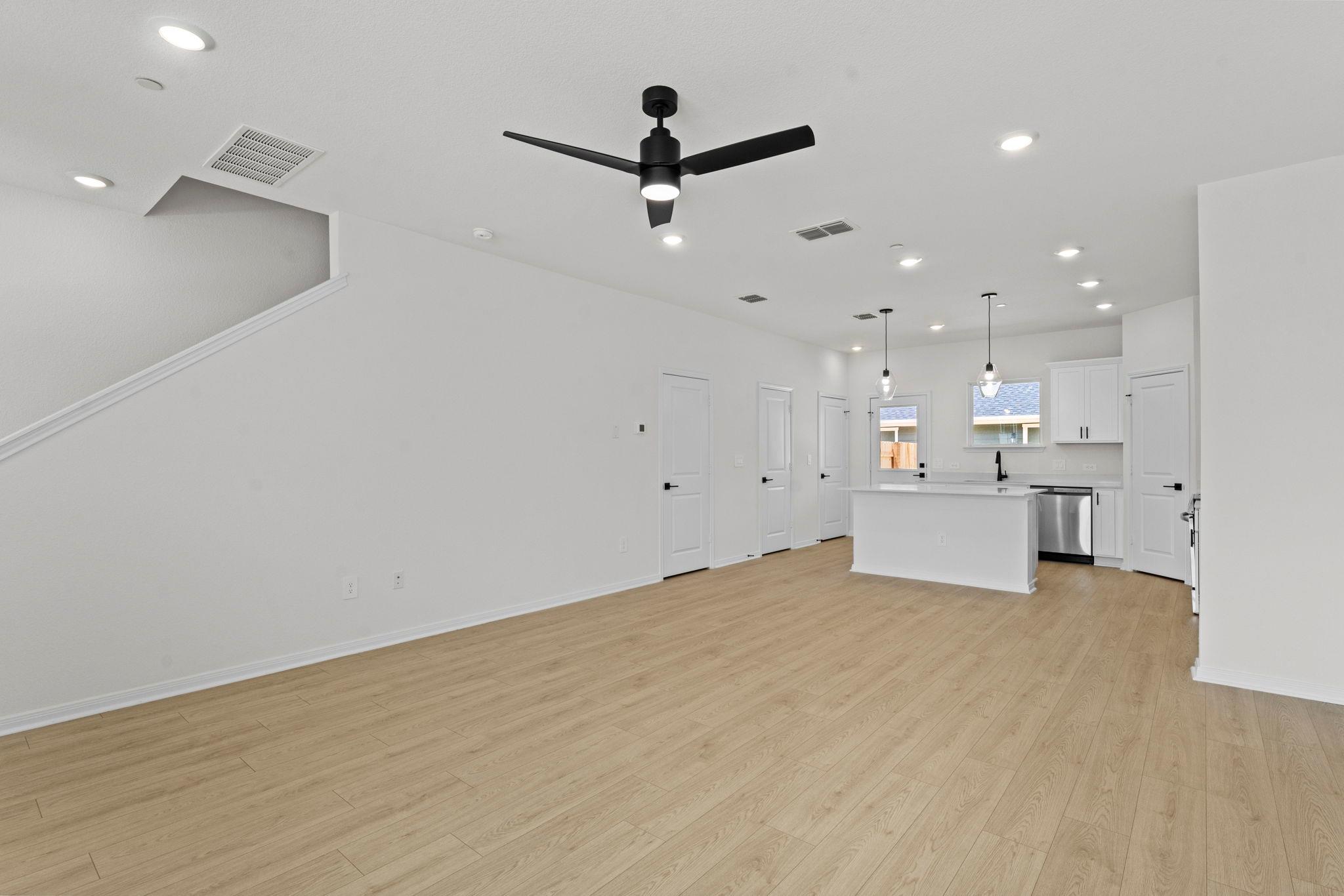 2540 Violet Theo LN, Round Rock, TX 78665