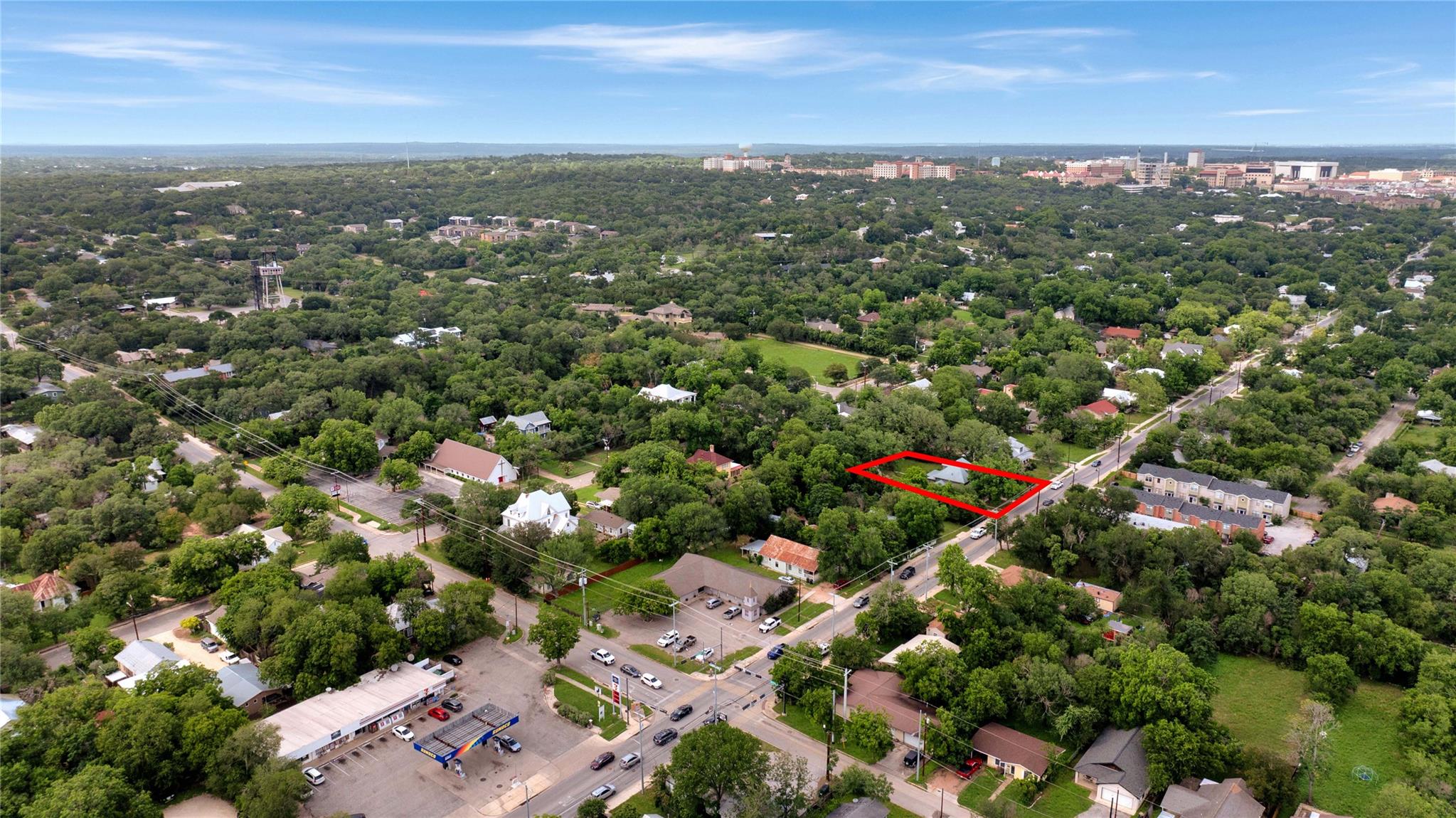 1222 W Hopkins ST, San Marcos, TX 78666