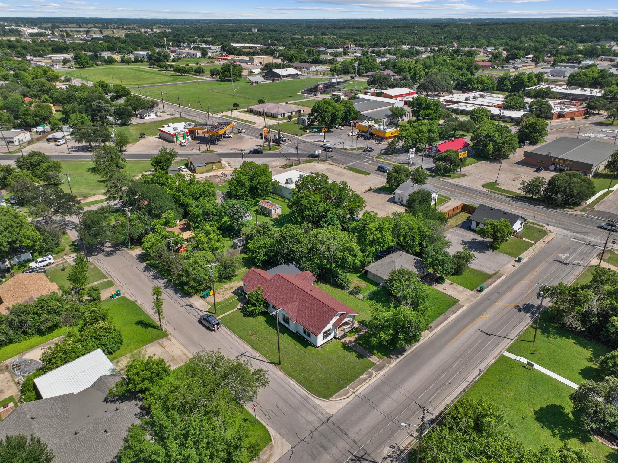 617 N Beal ST, Belton, TX 76513