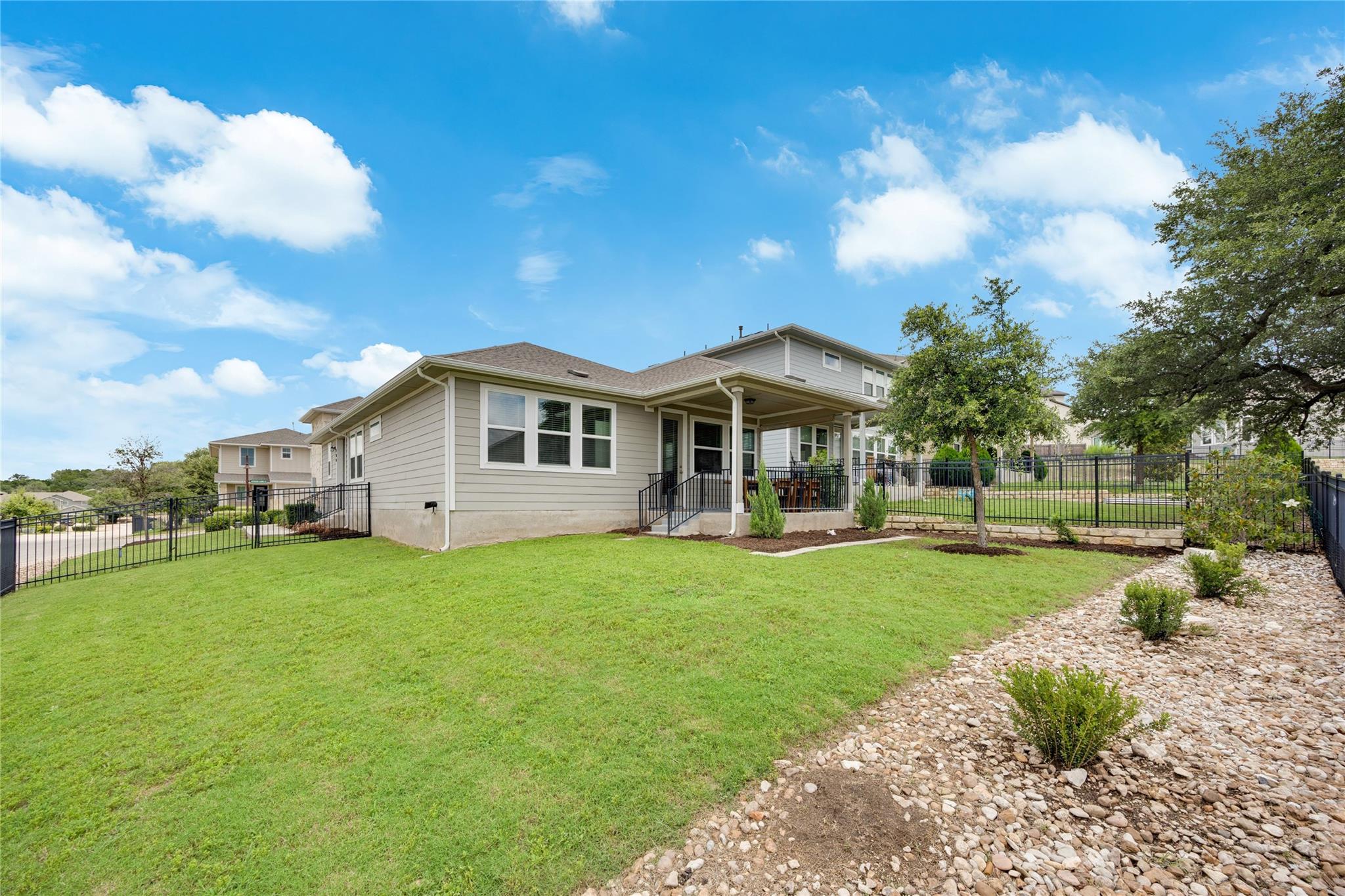 700 Affazia LN #C, Georgetown, TX 78628
