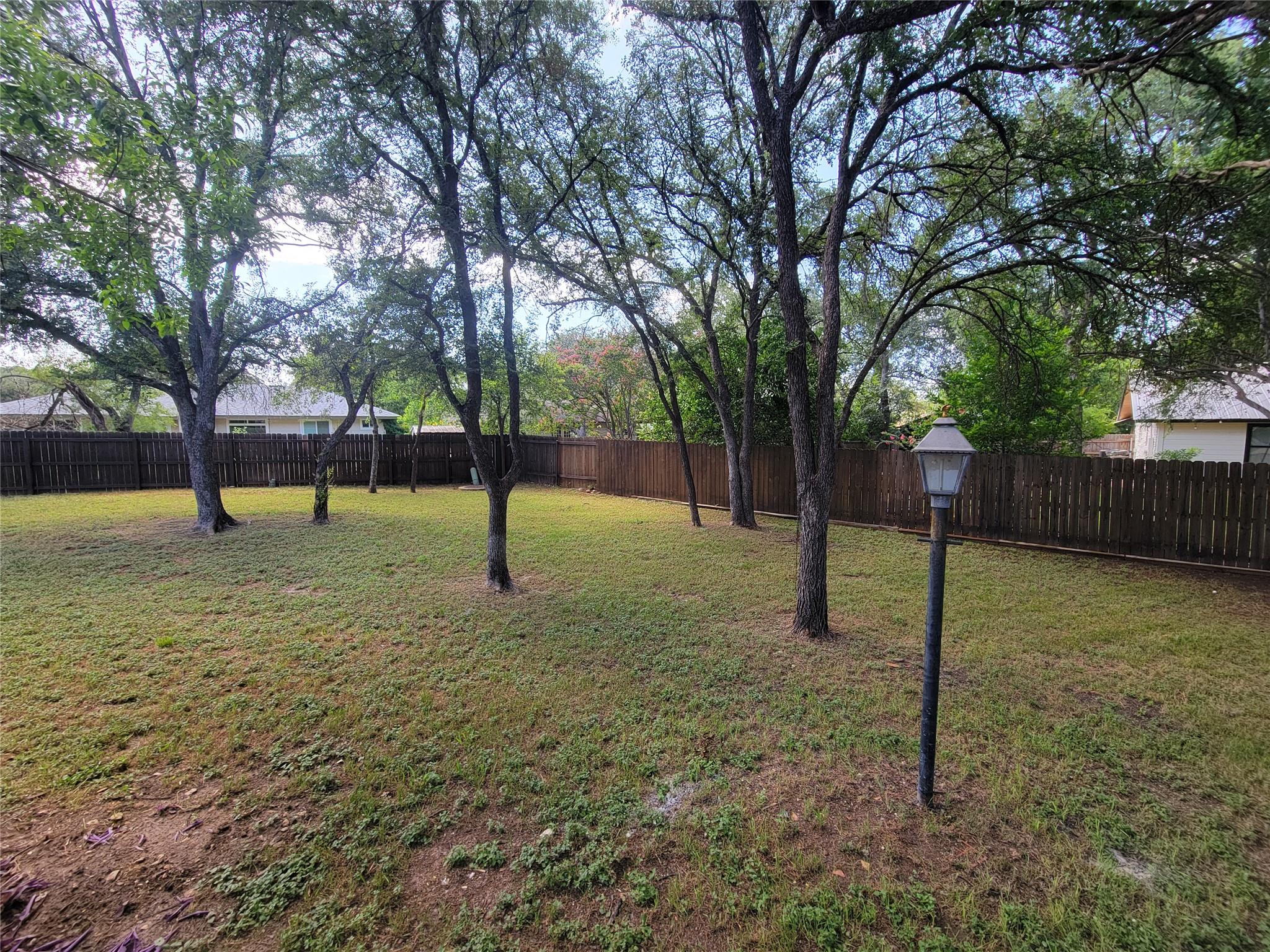 2306 Standish DR, Austin, TX 78745