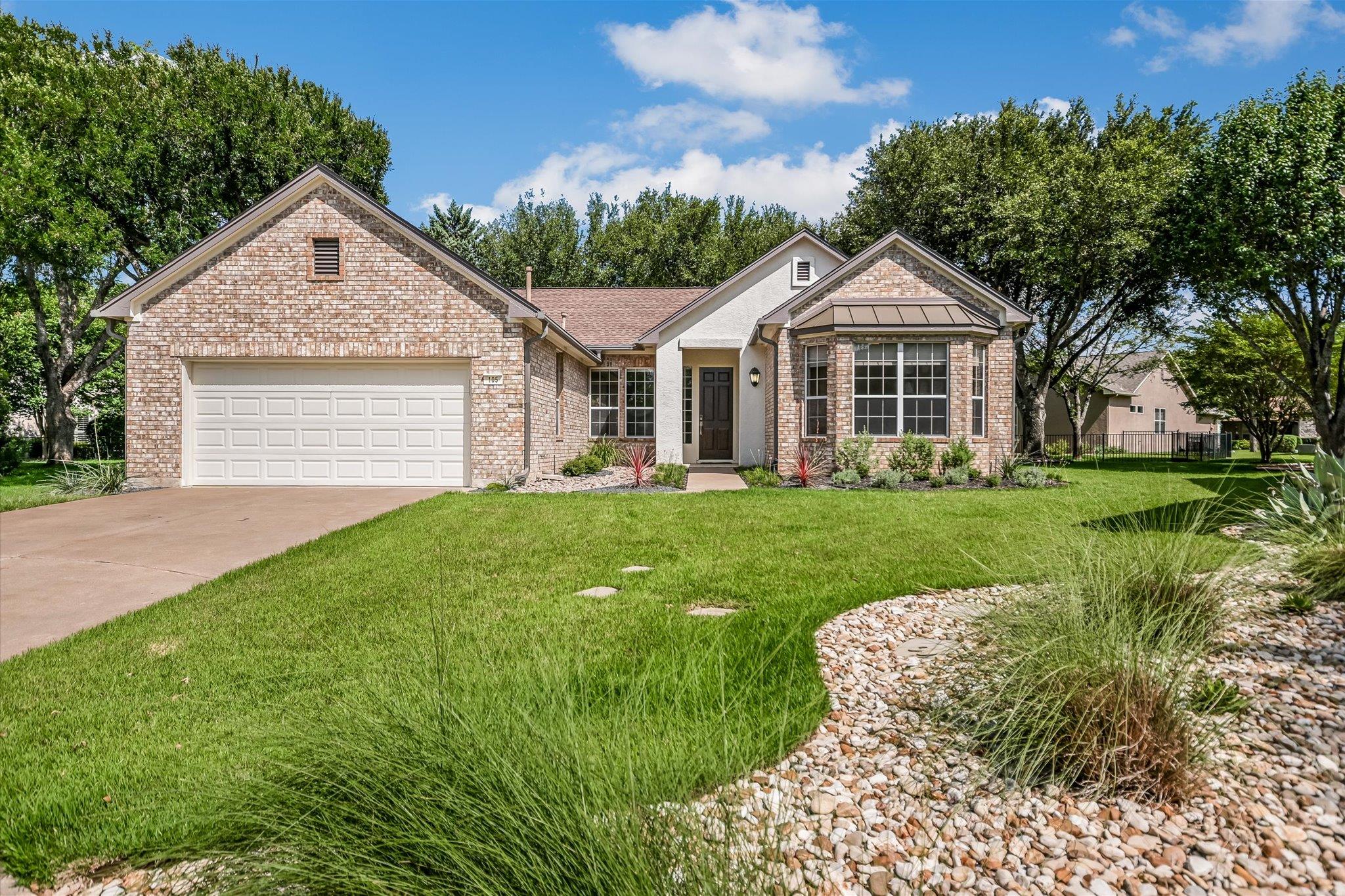 105 Stetson CIR, Georgetown, TX 78633