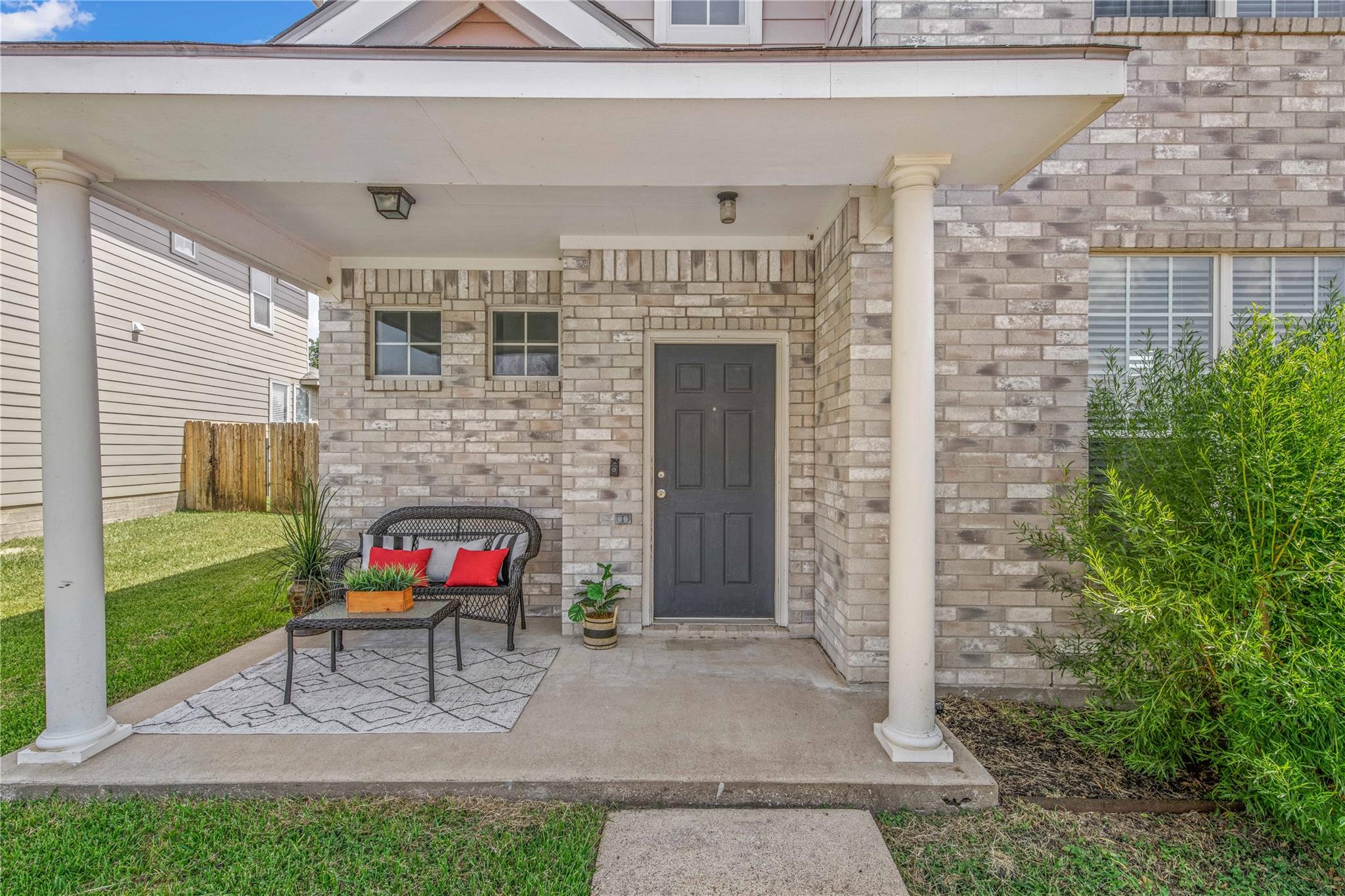4124 Mcfarland DR, College Station, TX 77845