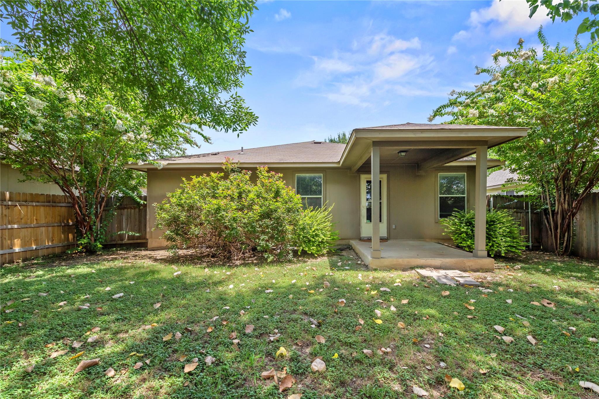 303 Liberty ST, Hutto, TX 78634