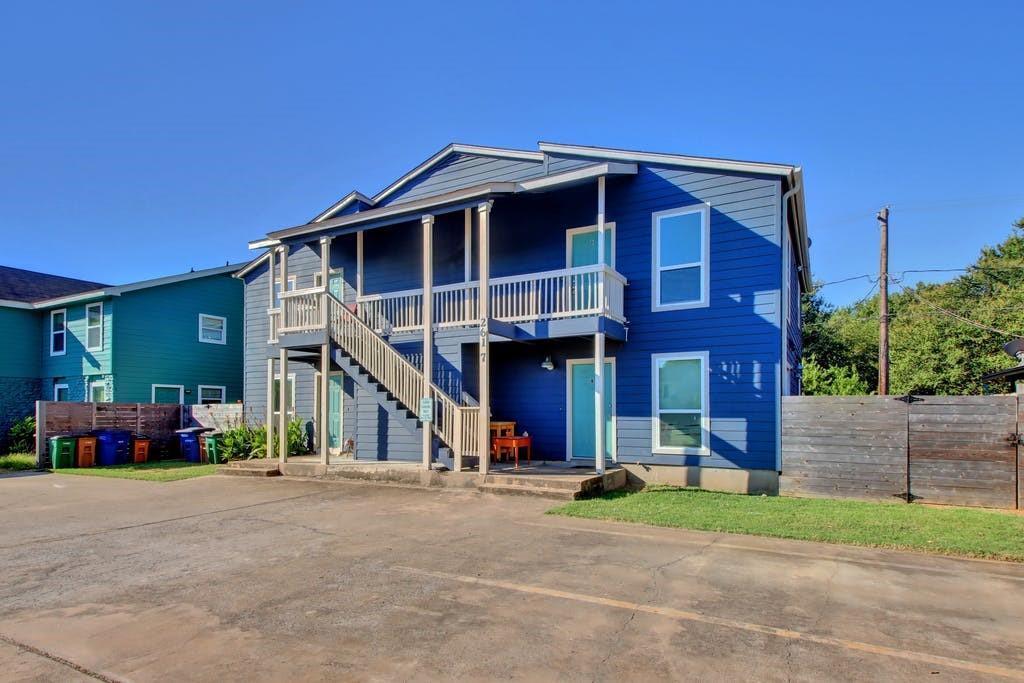 2617 Ektom DR, Austin, TX 78745