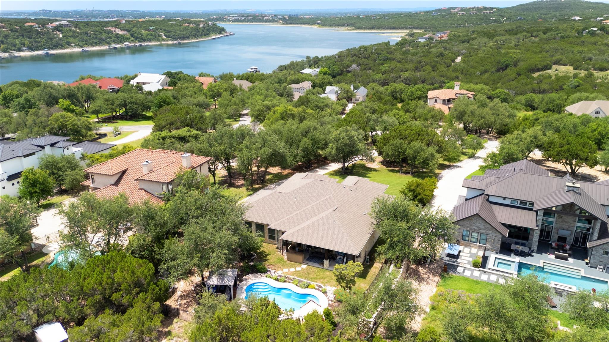 17001 Northlake Hills DR, Jonestown, TX 78645