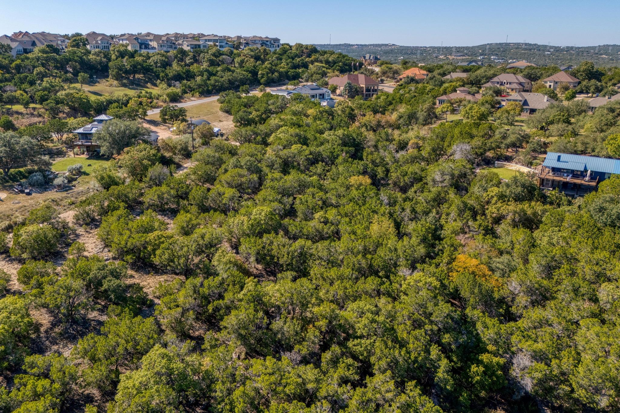 19512 Fisher LN, Spicewood, TX 78669