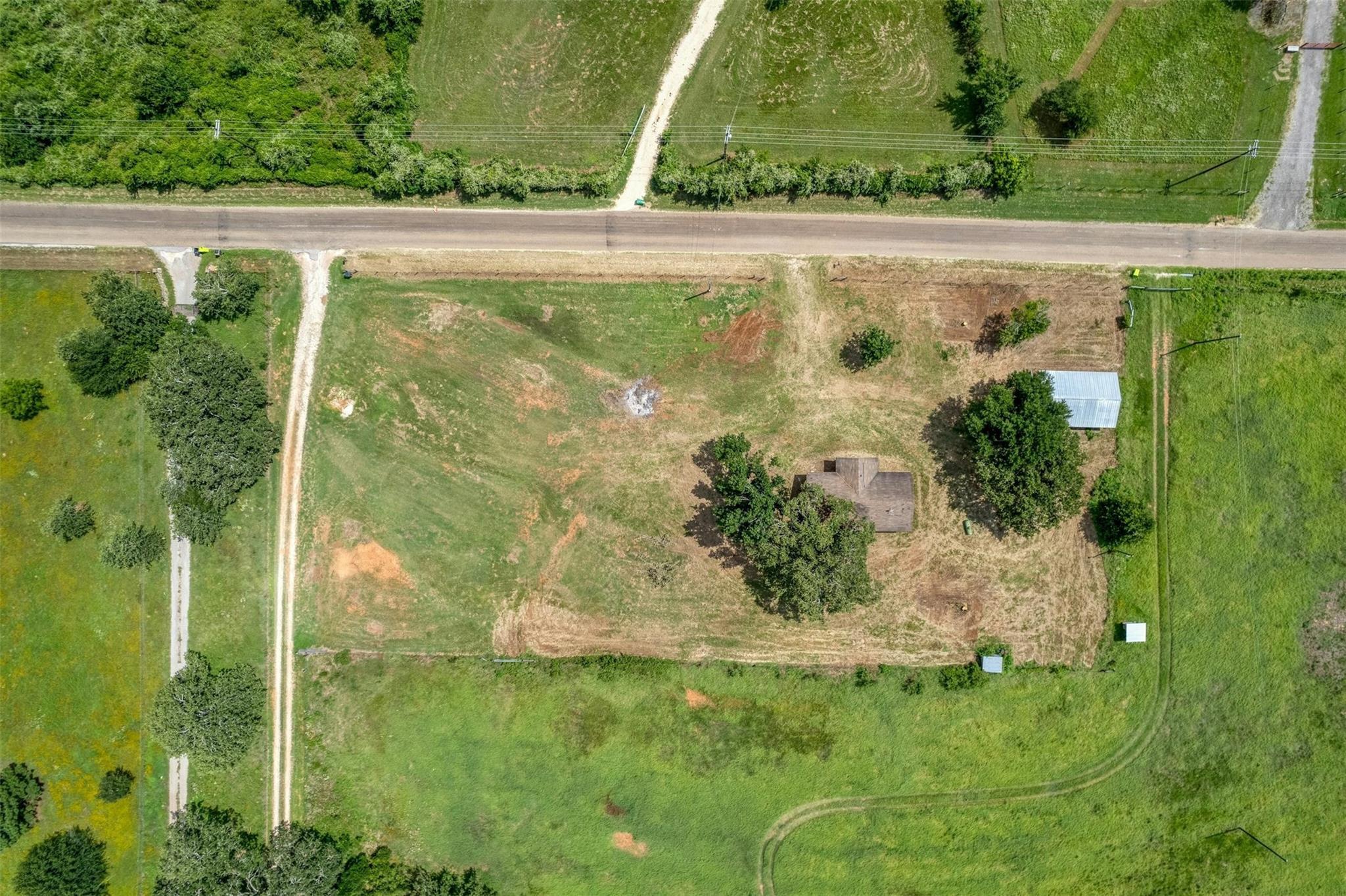 307 N County Line RD, Elgin, TX 78621