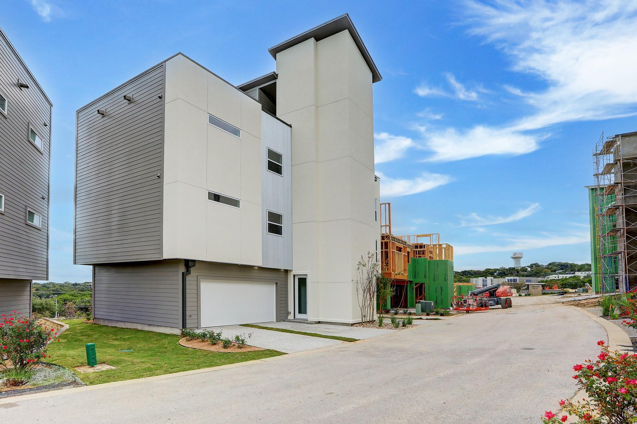 4300 Mansfield Dam RD #1221, Austin, TX 78734