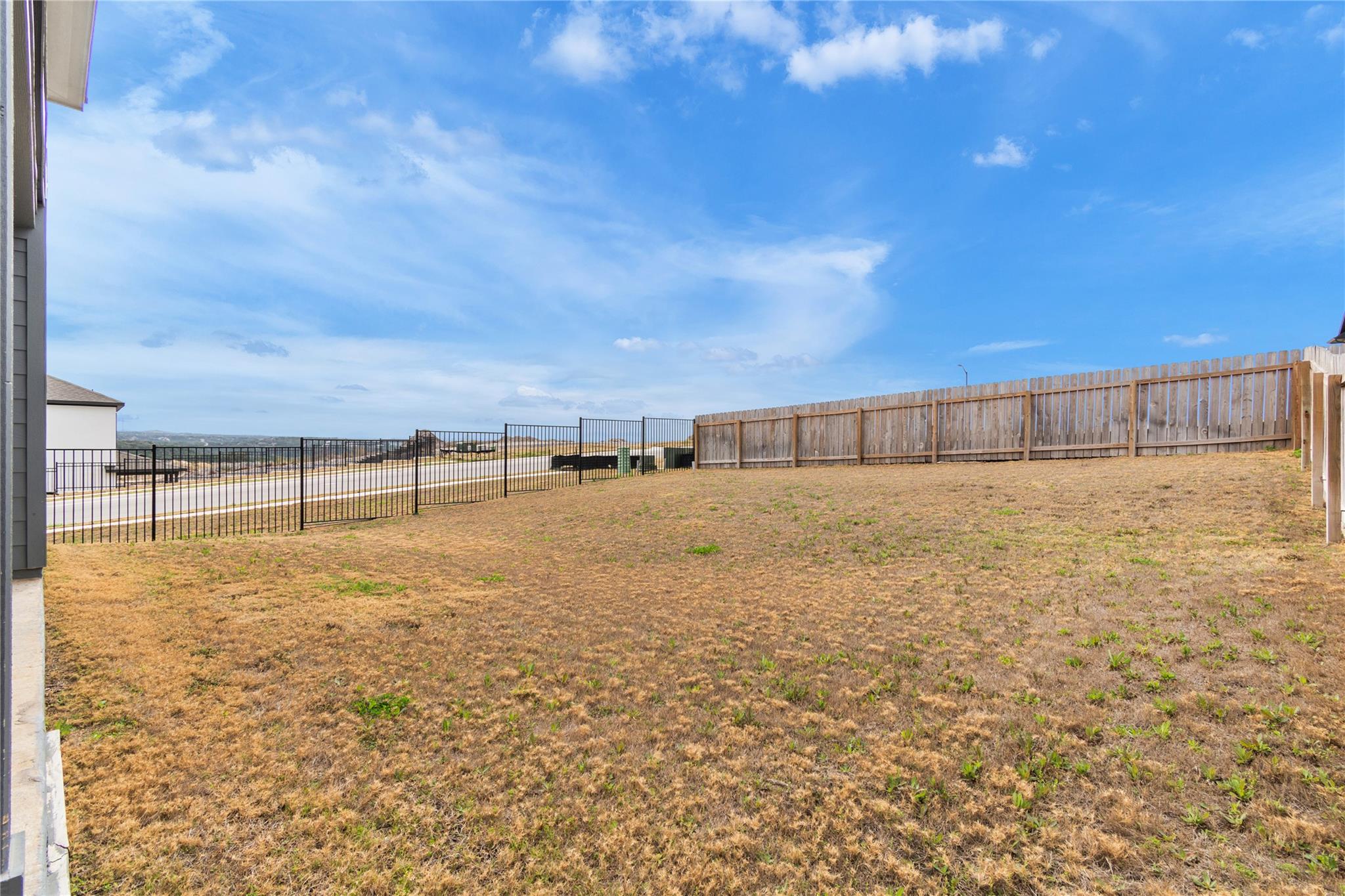 8500 Red Bottle Brush RD, Lago Vista, TX 78645