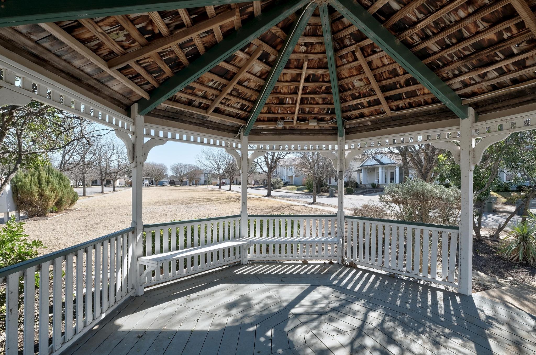448 Tobin DR, Buda, TX 78610