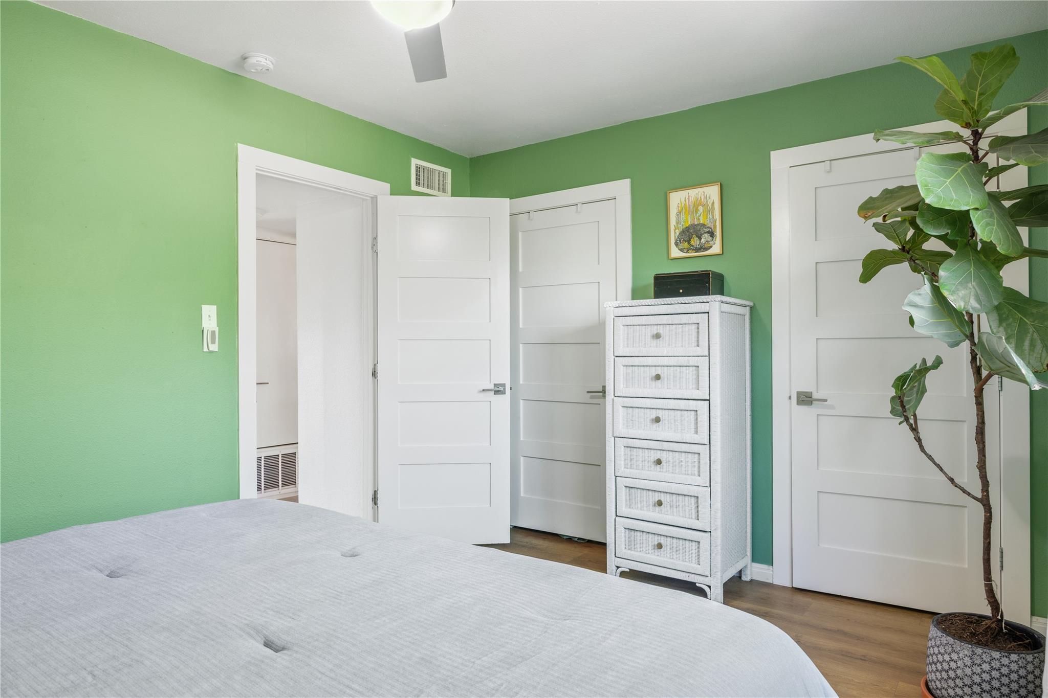 8605 Putnam DR #202, Austin, TX 78757