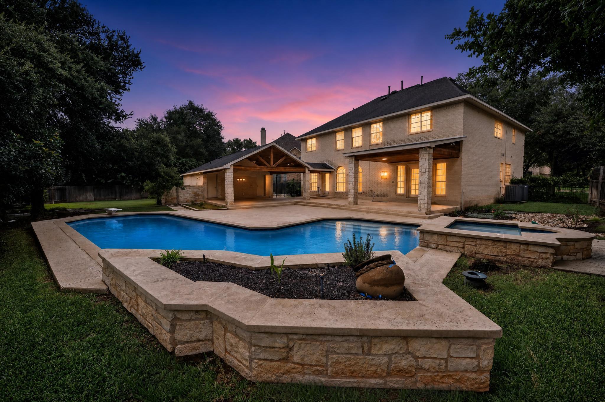 5528 Van Winkle LN, Austin, TX 78739