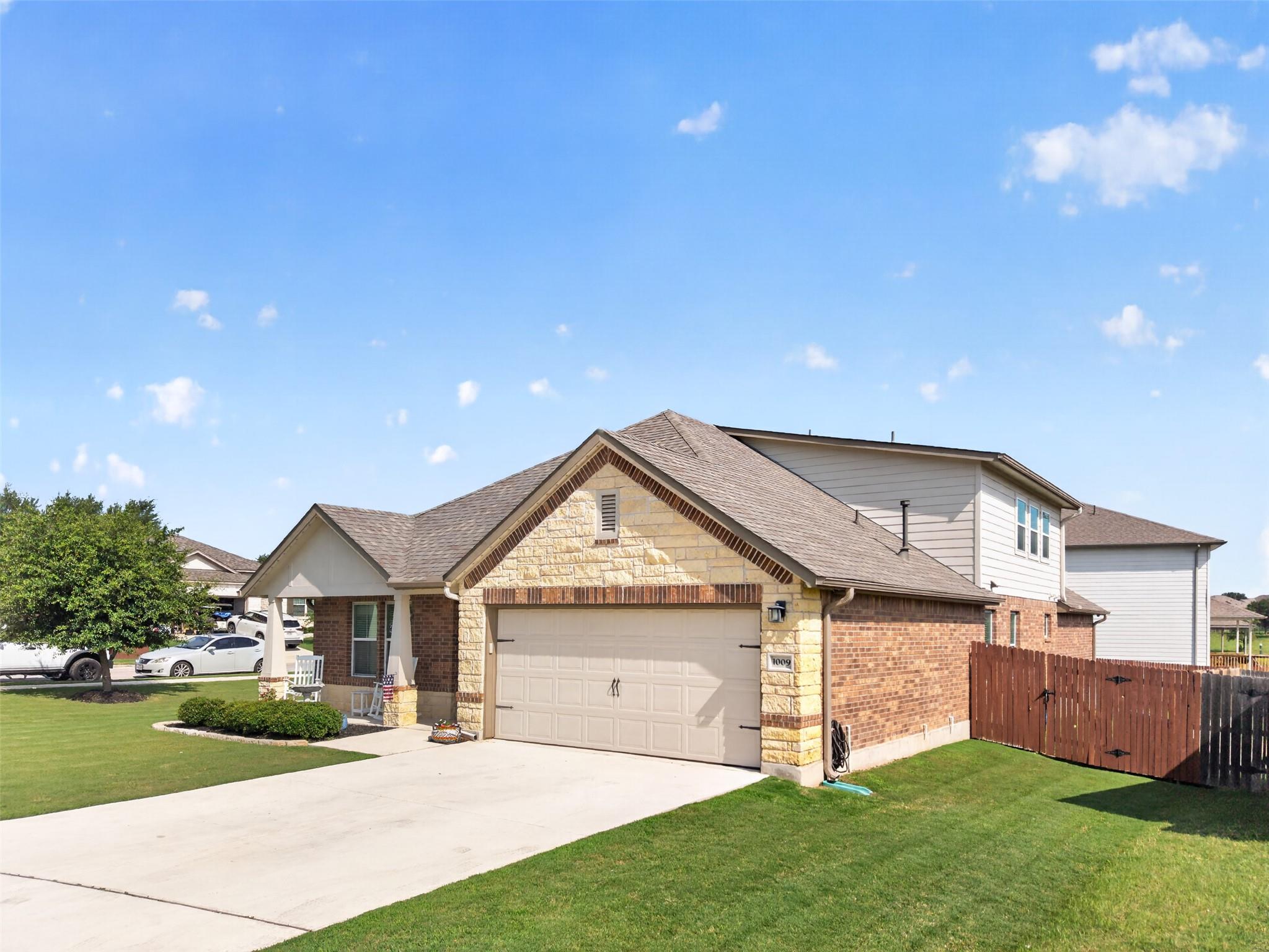1009 Bright Star CV, Georgetown, TX 78628