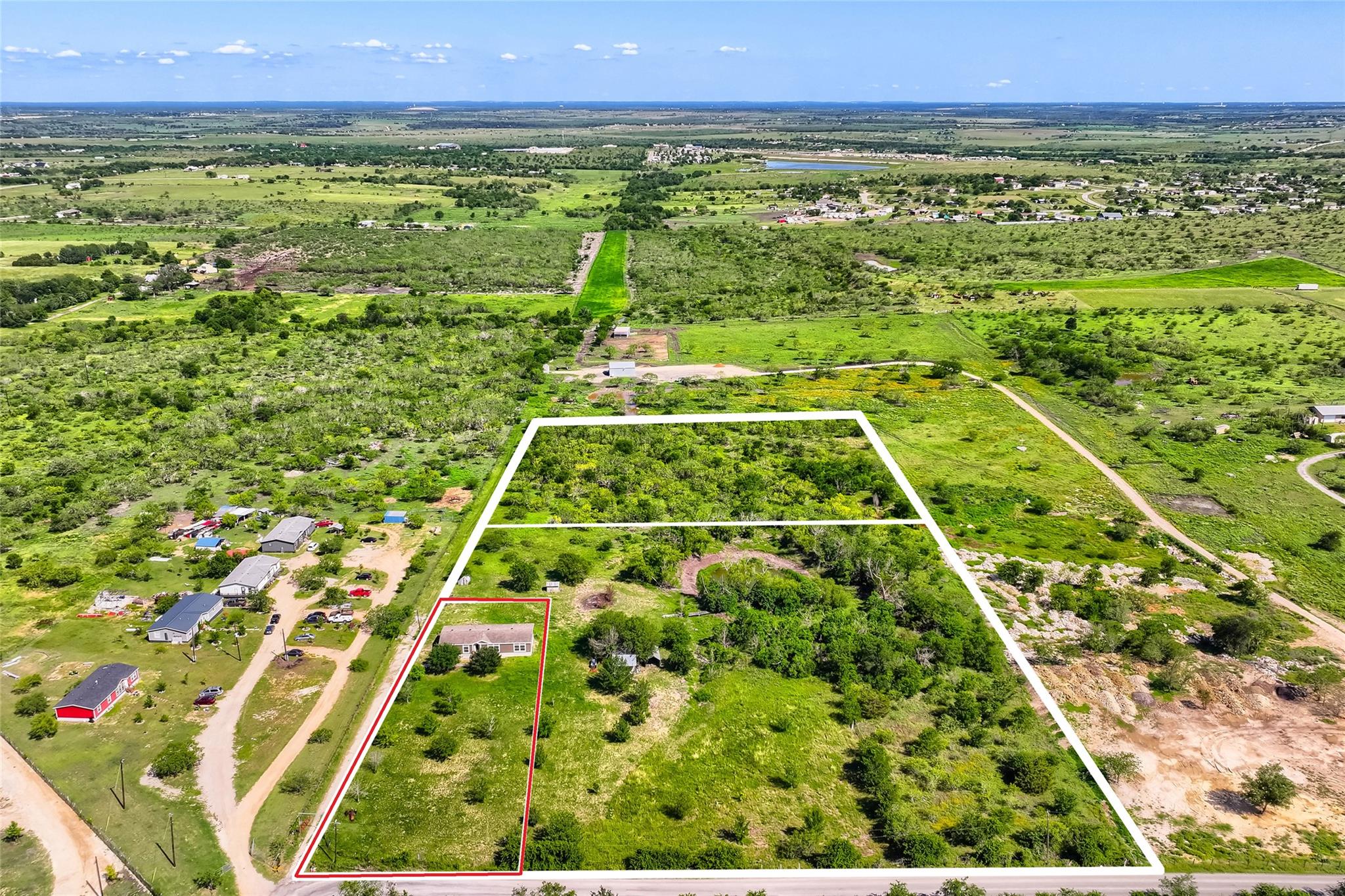 401 Graef A RD, Kyle, TX 78640