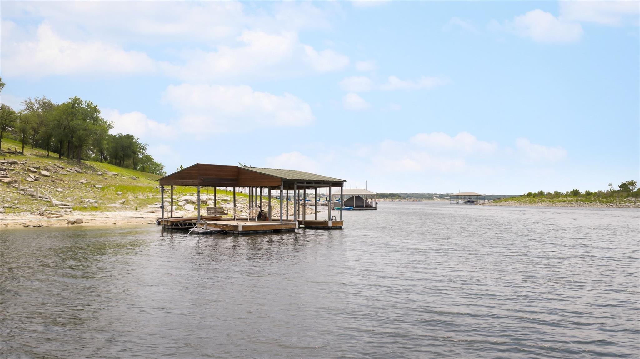 16407 Jackson ST, Volente, TX 78641