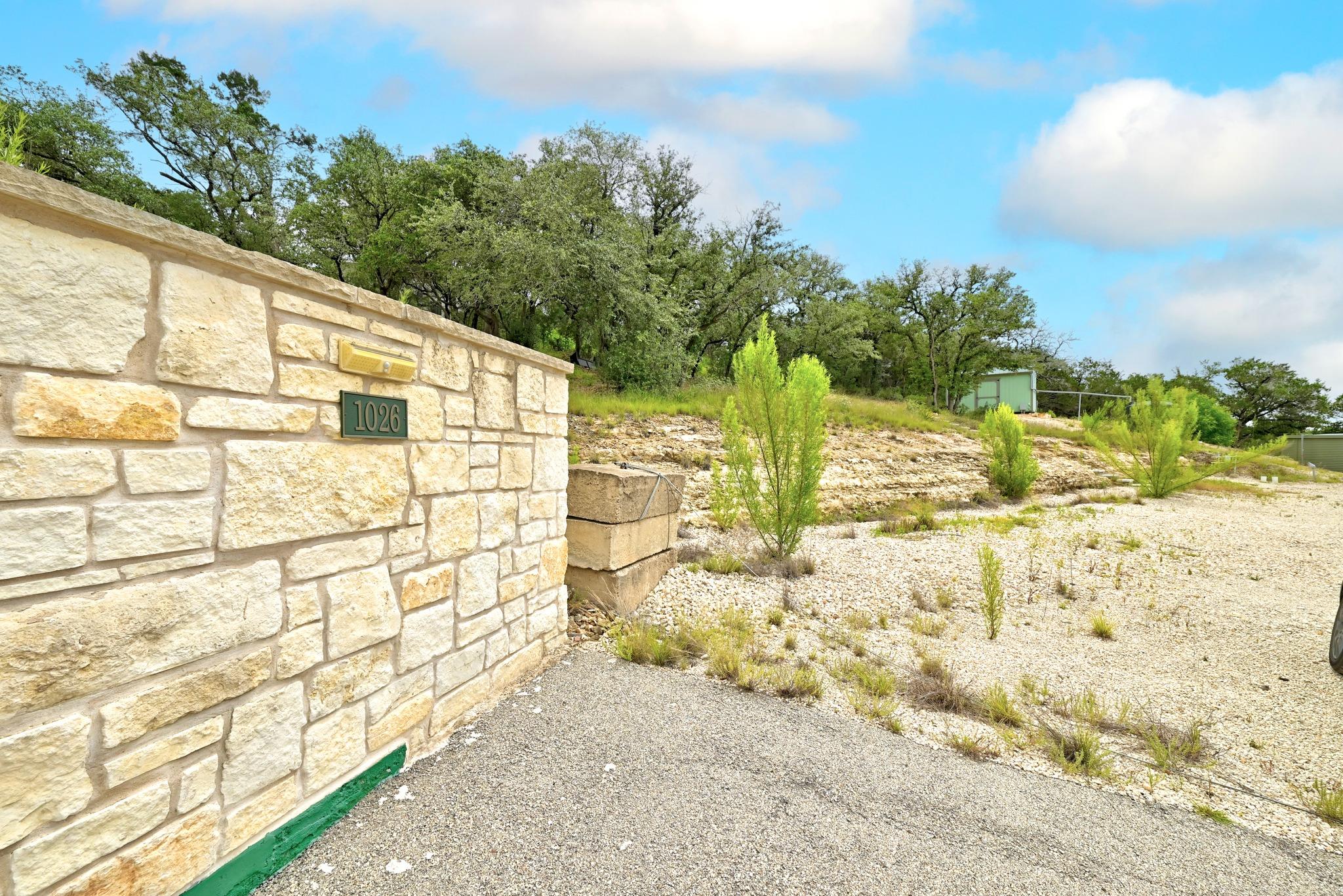 1026 Timmeron TRL, Wimberley, TX 78676