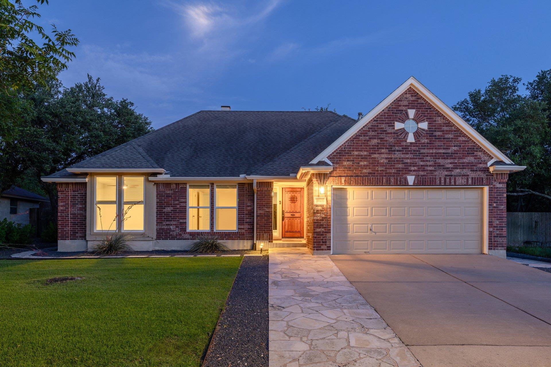 6901 Breezy Ps, Austin, TX 78749