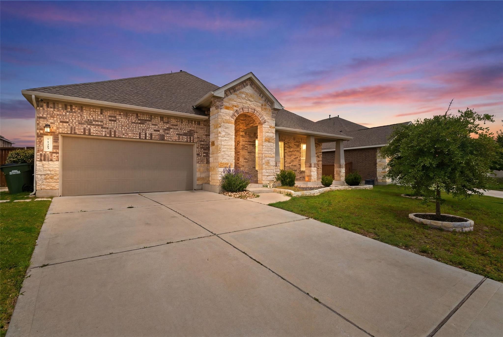 125 Callie Way, Liberty Hill, TX 78642