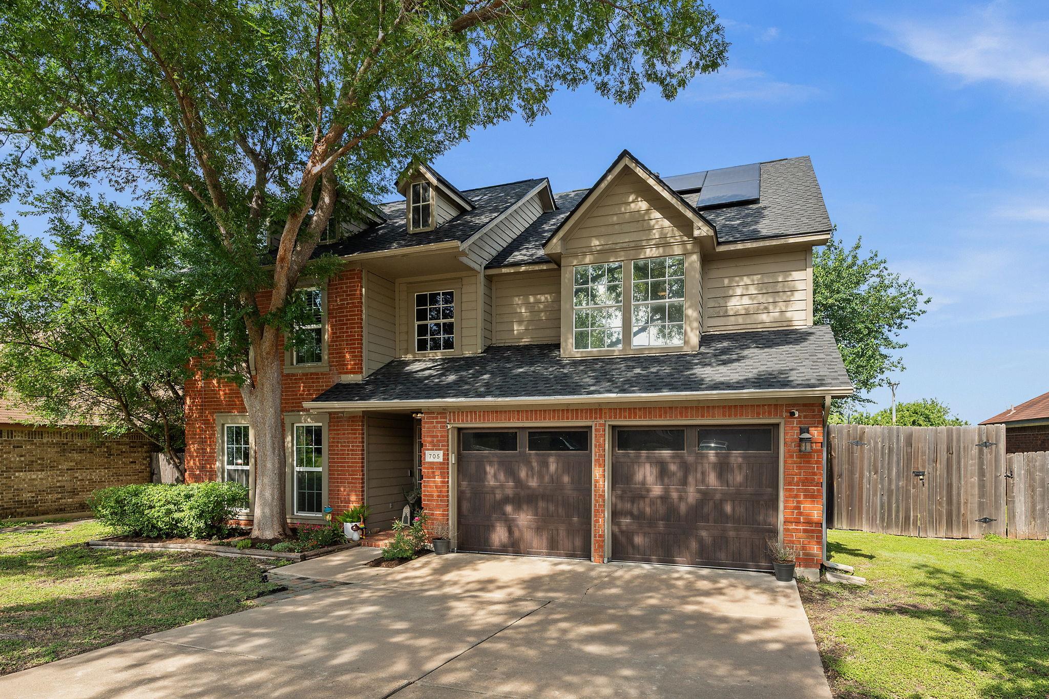 705 Canyon Bend RD, Pflugerville, TX 78660