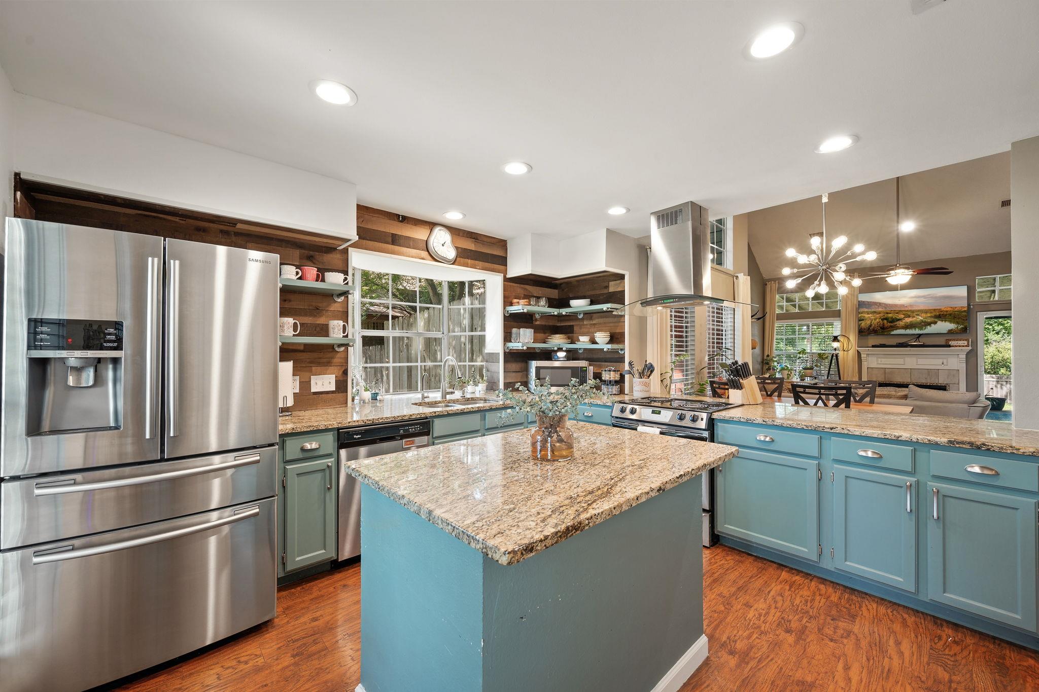 705 Canyon Bend RD, Pflugerville, TX 78660